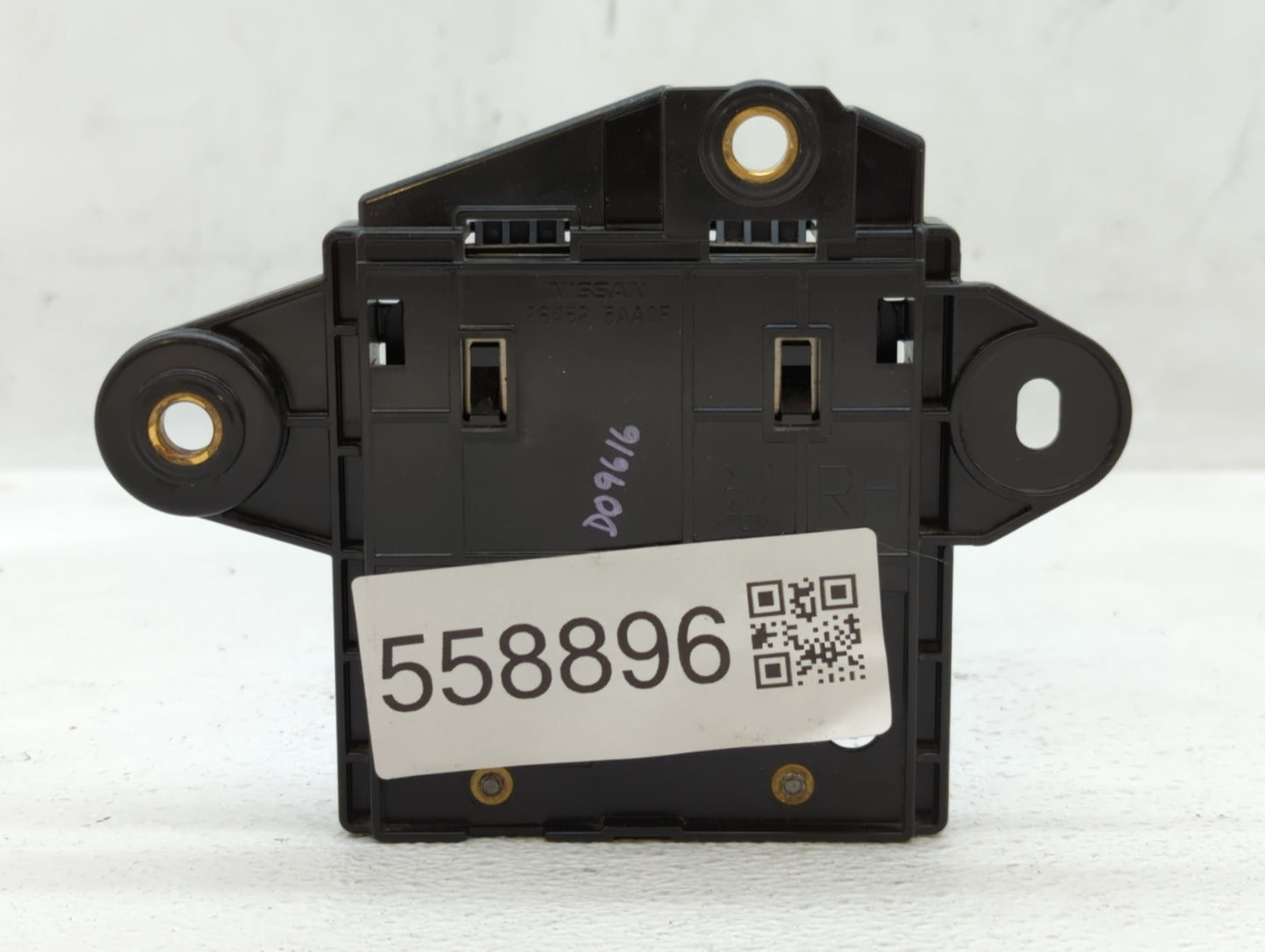 2017-2020 Nissan Murano Back Up Sensor Backup Camera - Oemusedautoparts1.com