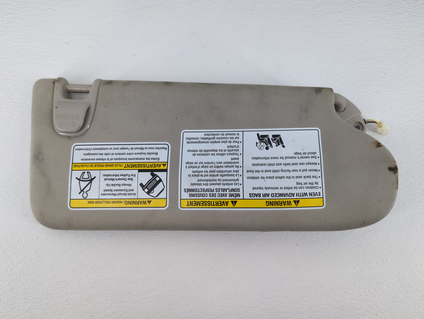 2019-2022 Nissan Murano Sun Visor Shade Replacement Passenger Right Mirror Fits Fits 2019 2020 2021 2022 OEM Used Auto Parts