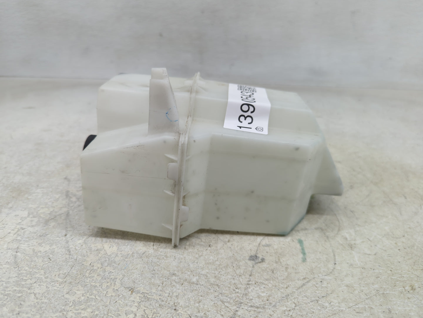 2014-2020 Nissan Nv200 Radiator Coolant Overflow Expansion Tank Bottle - Oemusedautoparts1.com