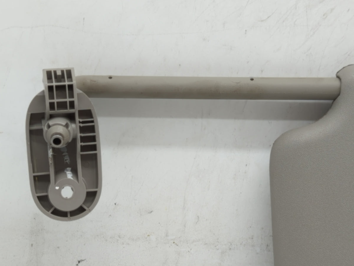 2013-2019 Nissan Nv200 Sun Visor Shade Replacement Passenger Right Mirror Fits Fits 2013 2014 2015 2016 2017 2018 2019 OEM U