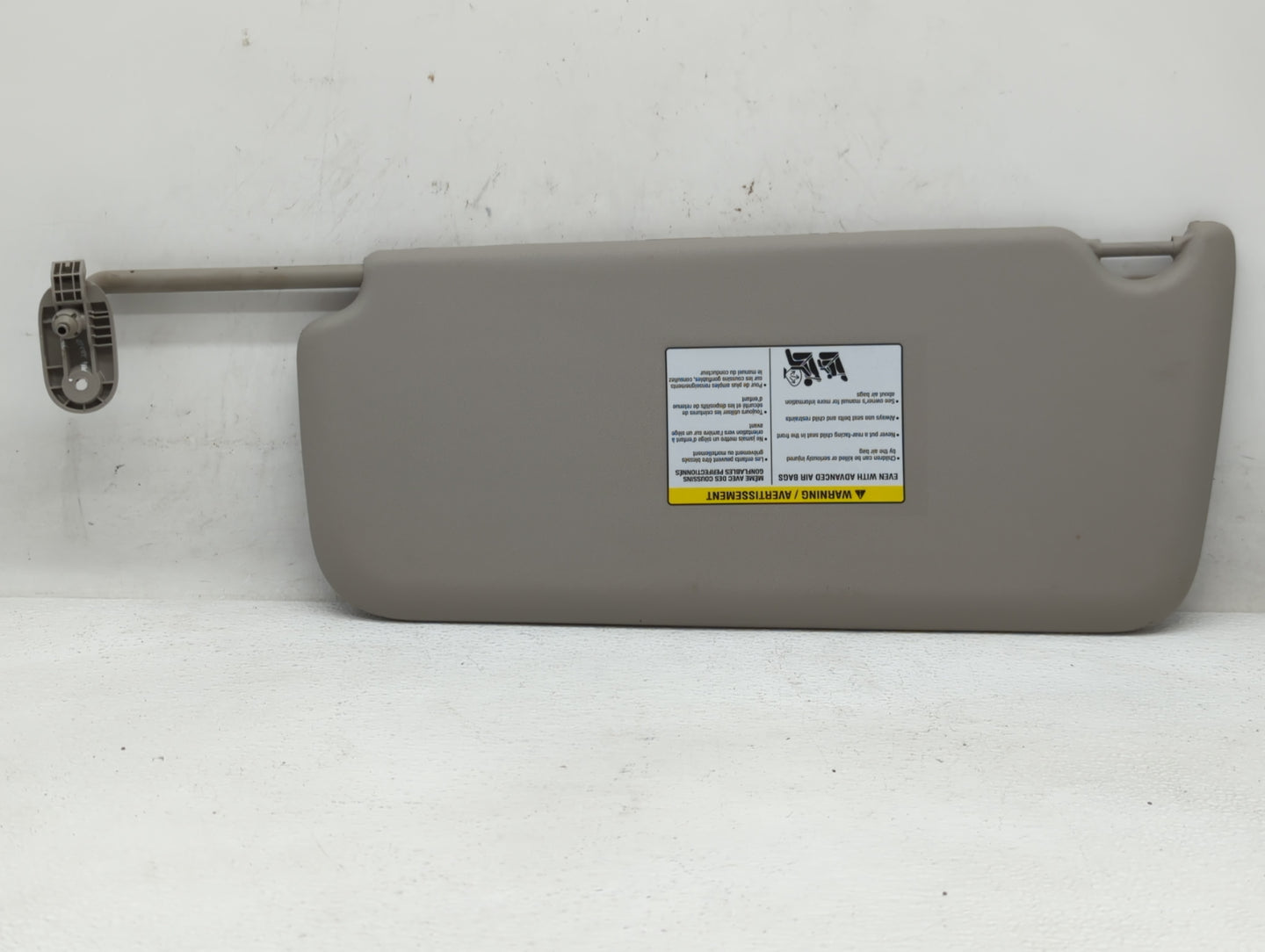 2019 Nissan Nv200 Sun Visor Shade Replacement Passenger Right Mirror Fits OEM Used Auto Parts - Oemusedautoparts1.com