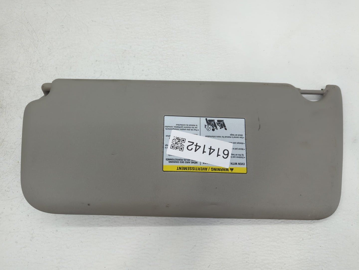2019 Nissan Nv200 Sun Visor Shade Replacement Driver Left Mirror Fits OEM Used Auto Parts - Oemusedautoparts1.com