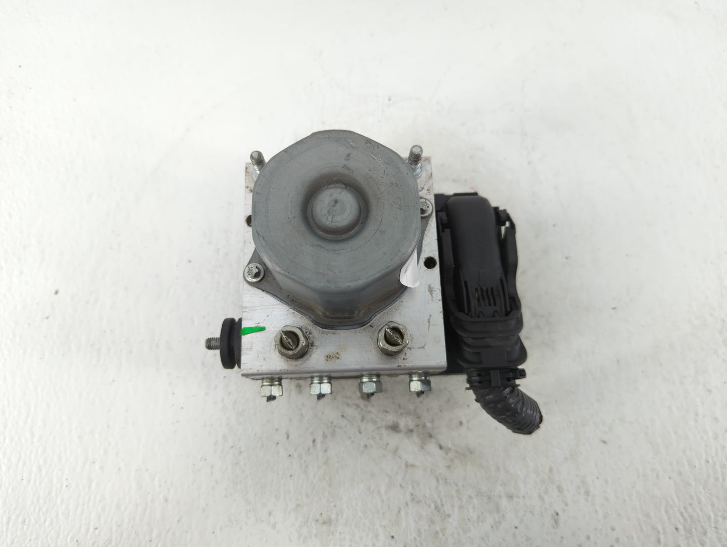 2019 Nissan Nv200 ABS Pump Control Module Replacement P/N:47660 9SF0A Fits OEM Used Auto Parts - Oemusedautoparts1.com