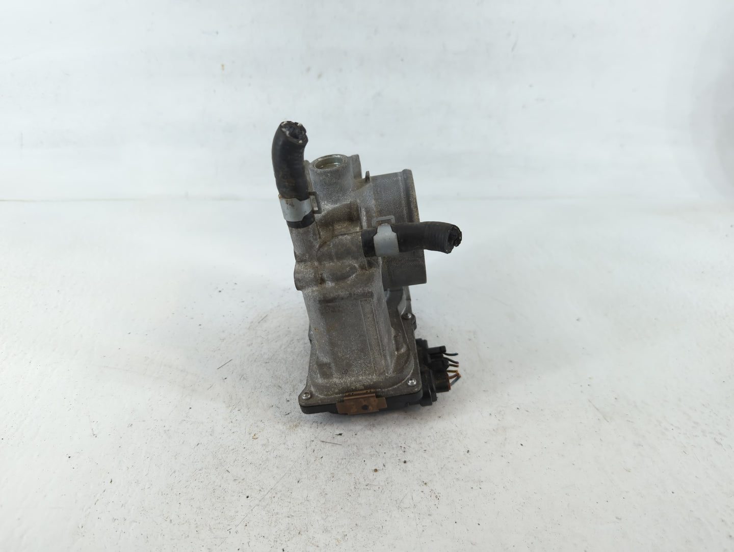 2014-2020 Nissan Nv200 Throttle Body P/N:ET-A60-02 J Fits OEM Used Auto Parts - Oemusedautoparts1.com