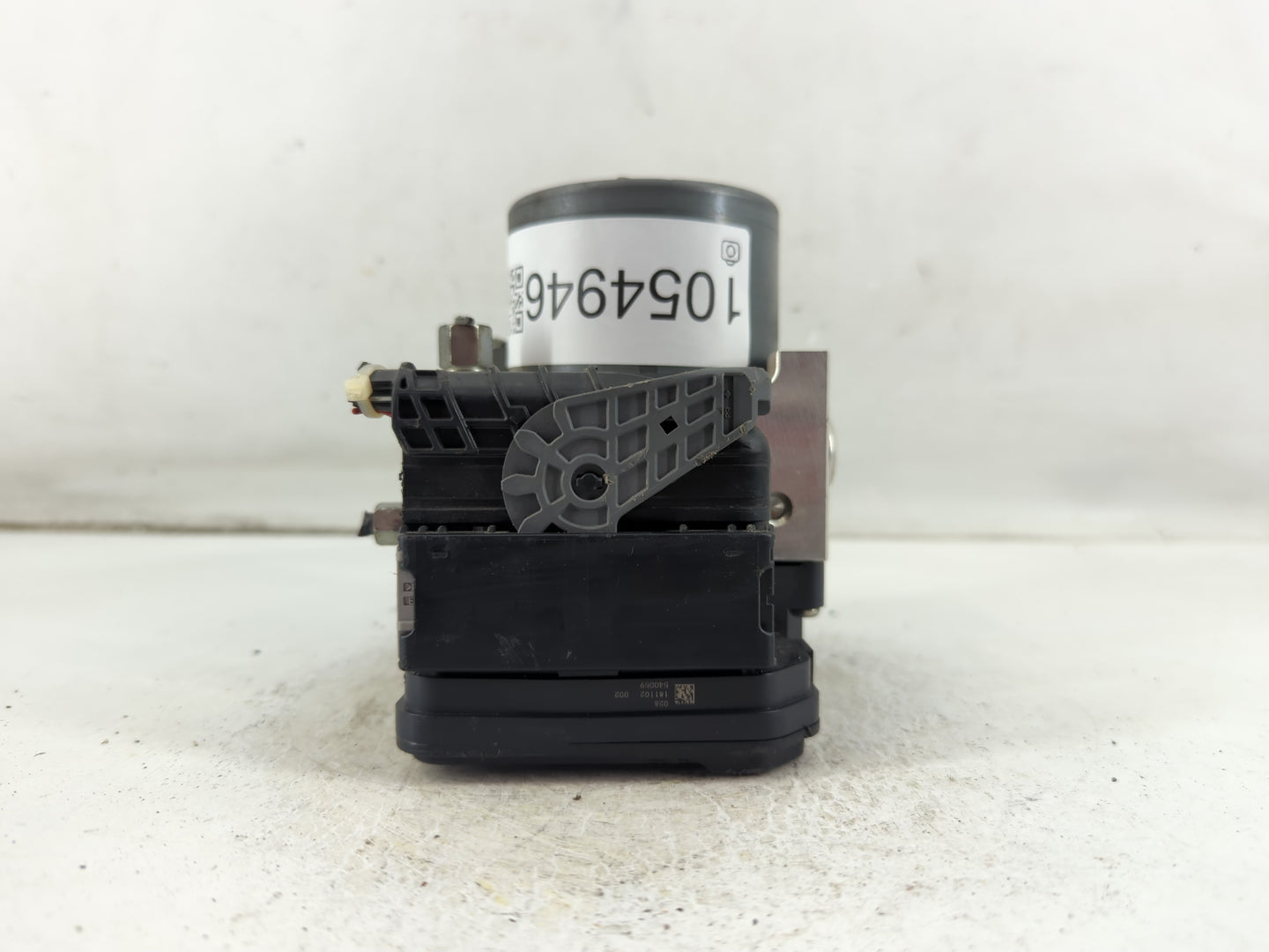2018-2020 Nissan Pathfinder ABS Pump Control Module Replacement P/N:116040-51100 Fits Fits 2018 2019 2020 OEM Used Auto Part