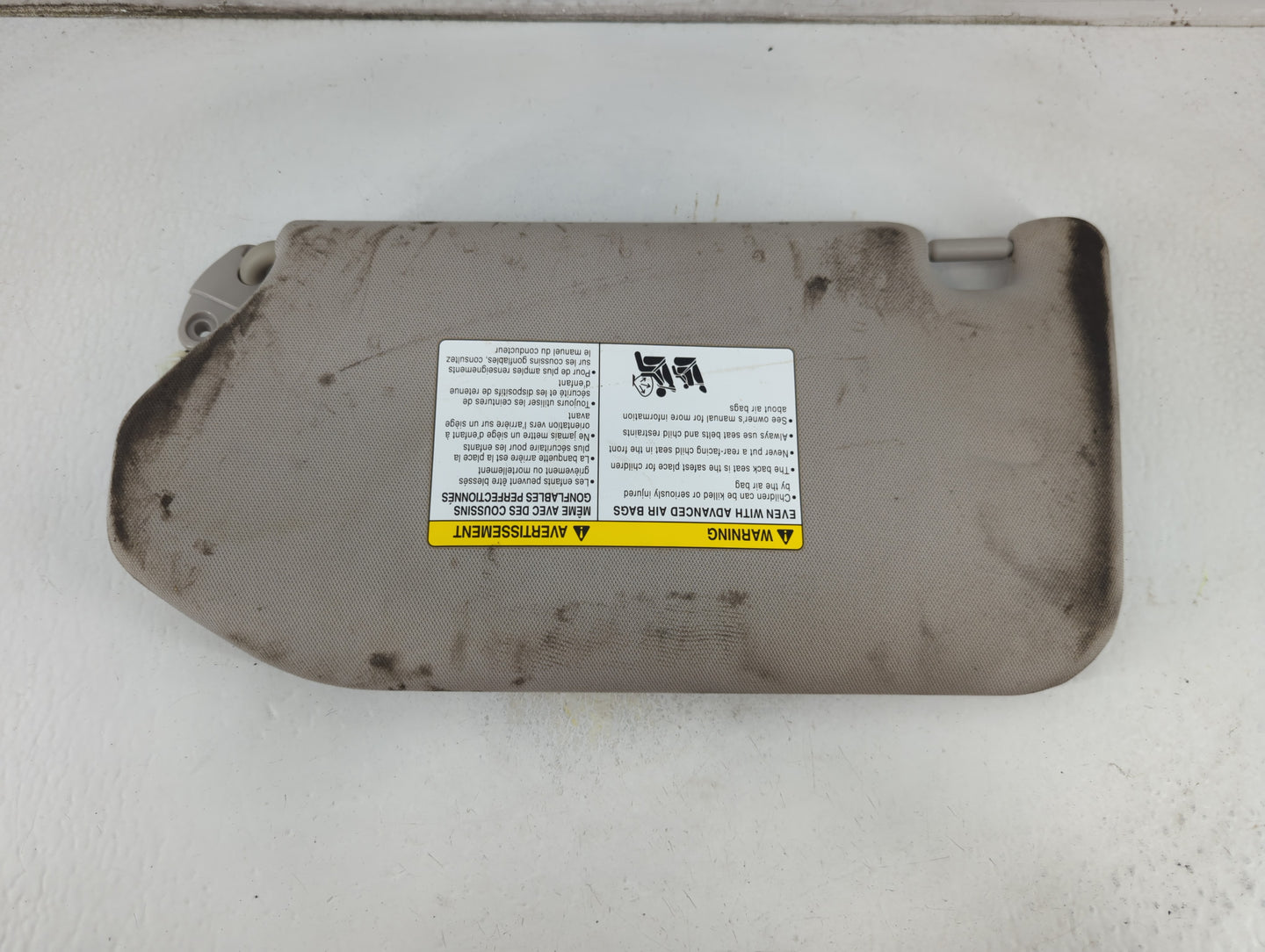 2019-2020 Nissan Pathfinder Sun Visor Shade Replacement Passenger Right Mirror Fits Fits 2019 2020 OEM Used Auto Parts - Oem