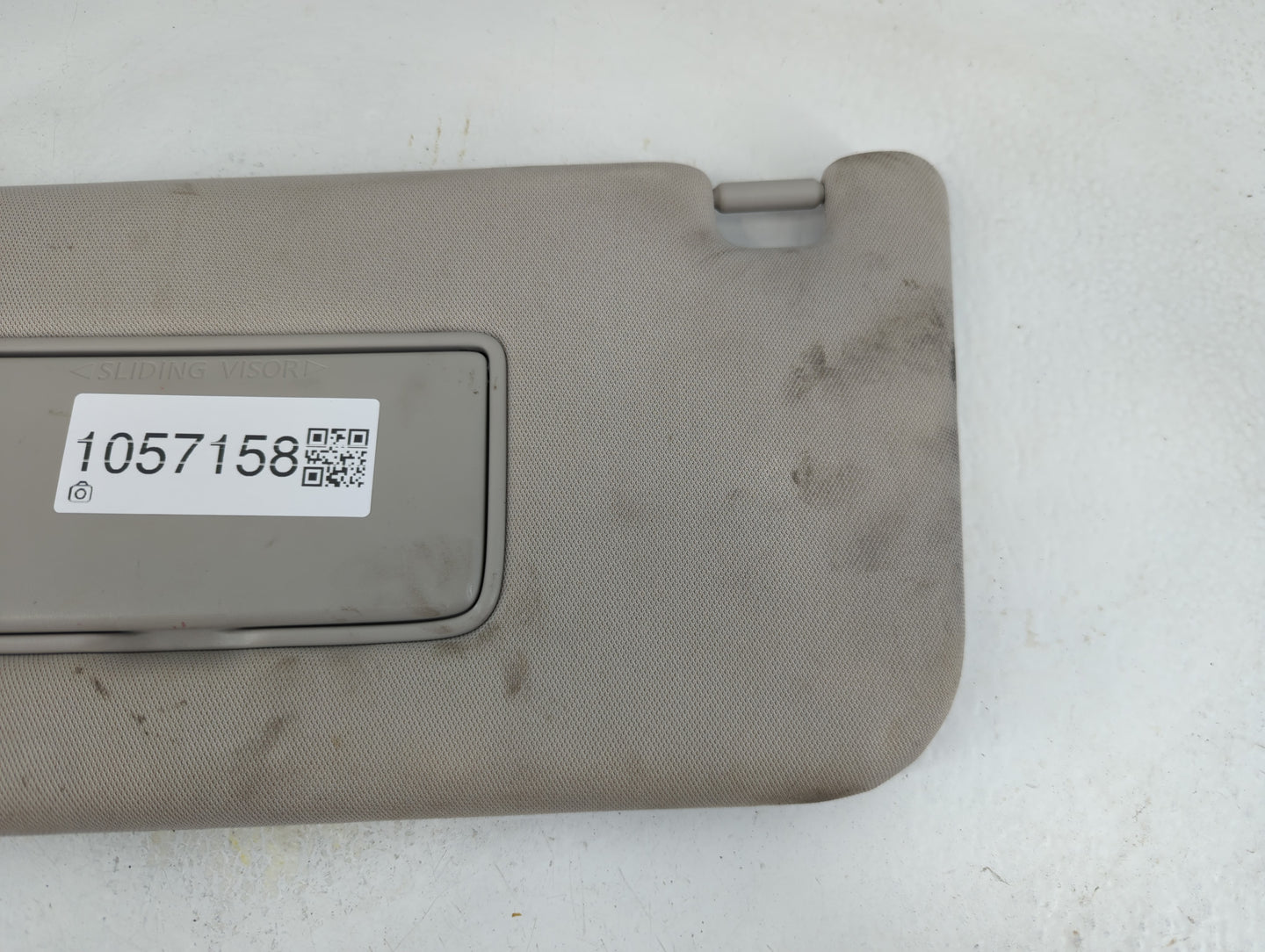 2019-2020 Nissan Pathfinder Sun Visor Shade Replacement Driver Left Mirror Fits Fits 2019 2020 OEM Used Auto Parts - Oemused