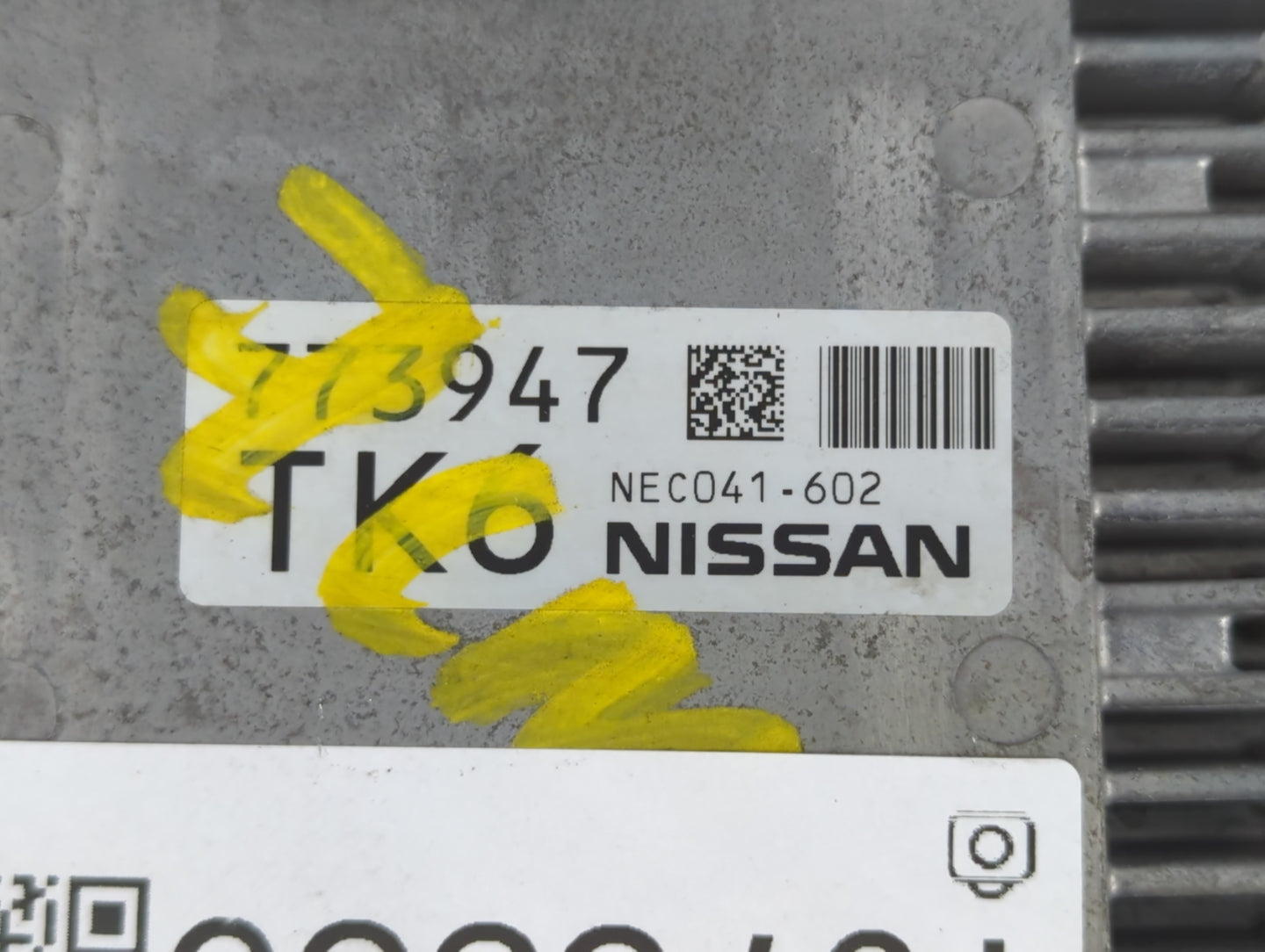 2018-2019 Nissan Pathfinder PCM Engine Control Computer ECU ECM PCU OEM P/N:NEC041-602 Fits Fits 2018 2019 2020 OEM Used Aut