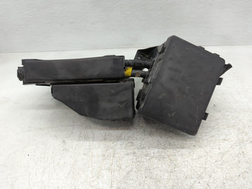 2015-2022 Nissan Pathfinder Fusebox Fuse Box Panel Relay Module Fits Fits 2015 2016 2017 2018 2019 2020 2022 OEM Used Auto P