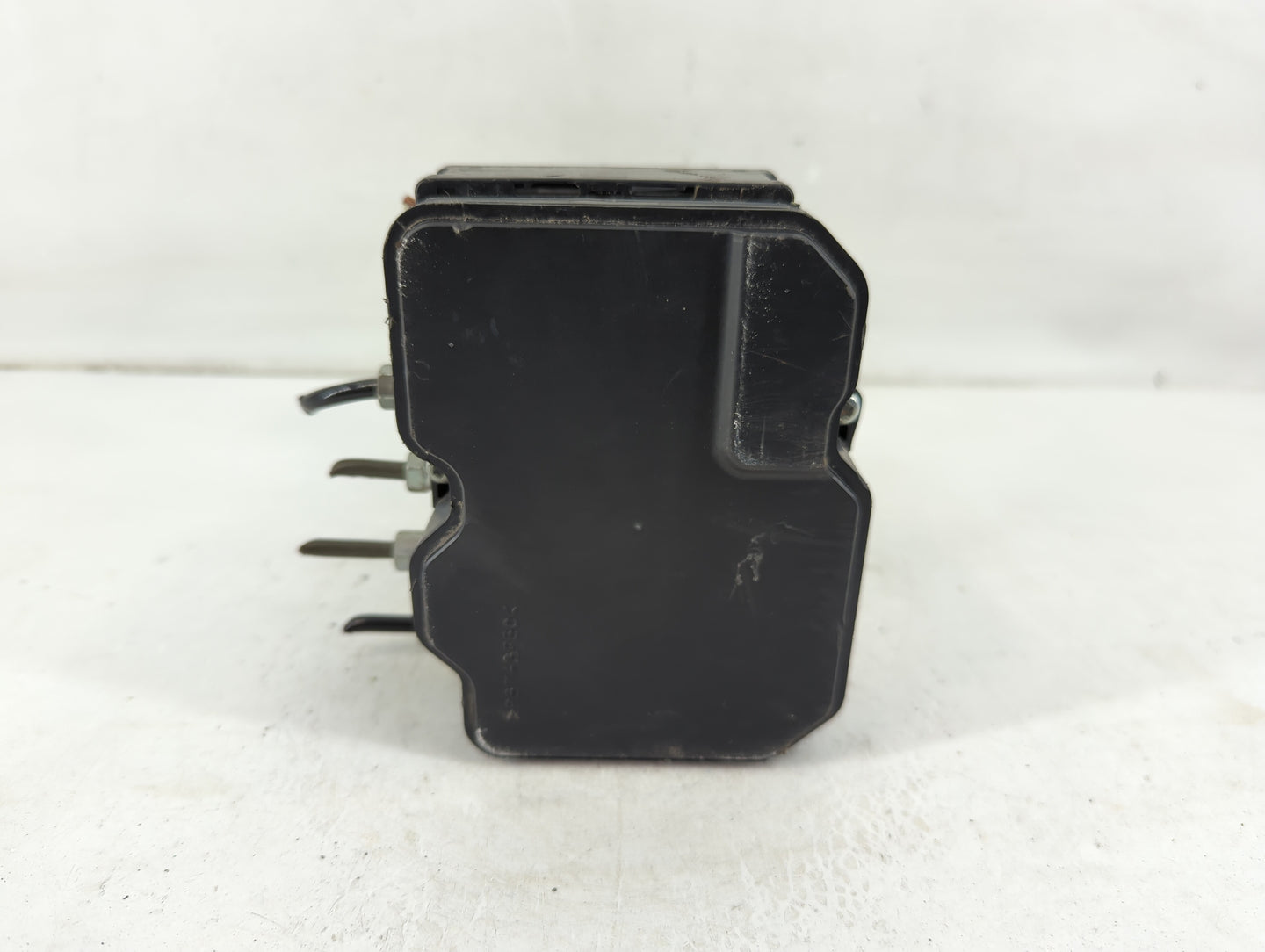 2018-2020 Nissan Pathfinder ABS Pump Control Module Replacement P/N:116040-51100 Fits Fits 2018 2019 2020 OEM Used Auto Part