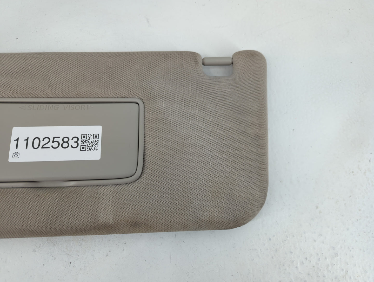 2019-2020 Nissan Pathfinder Sun Visor Shade Replacement Driver Left Mirror Fits Fits 2019 2020 OEM Used Auto Parts - Oemused