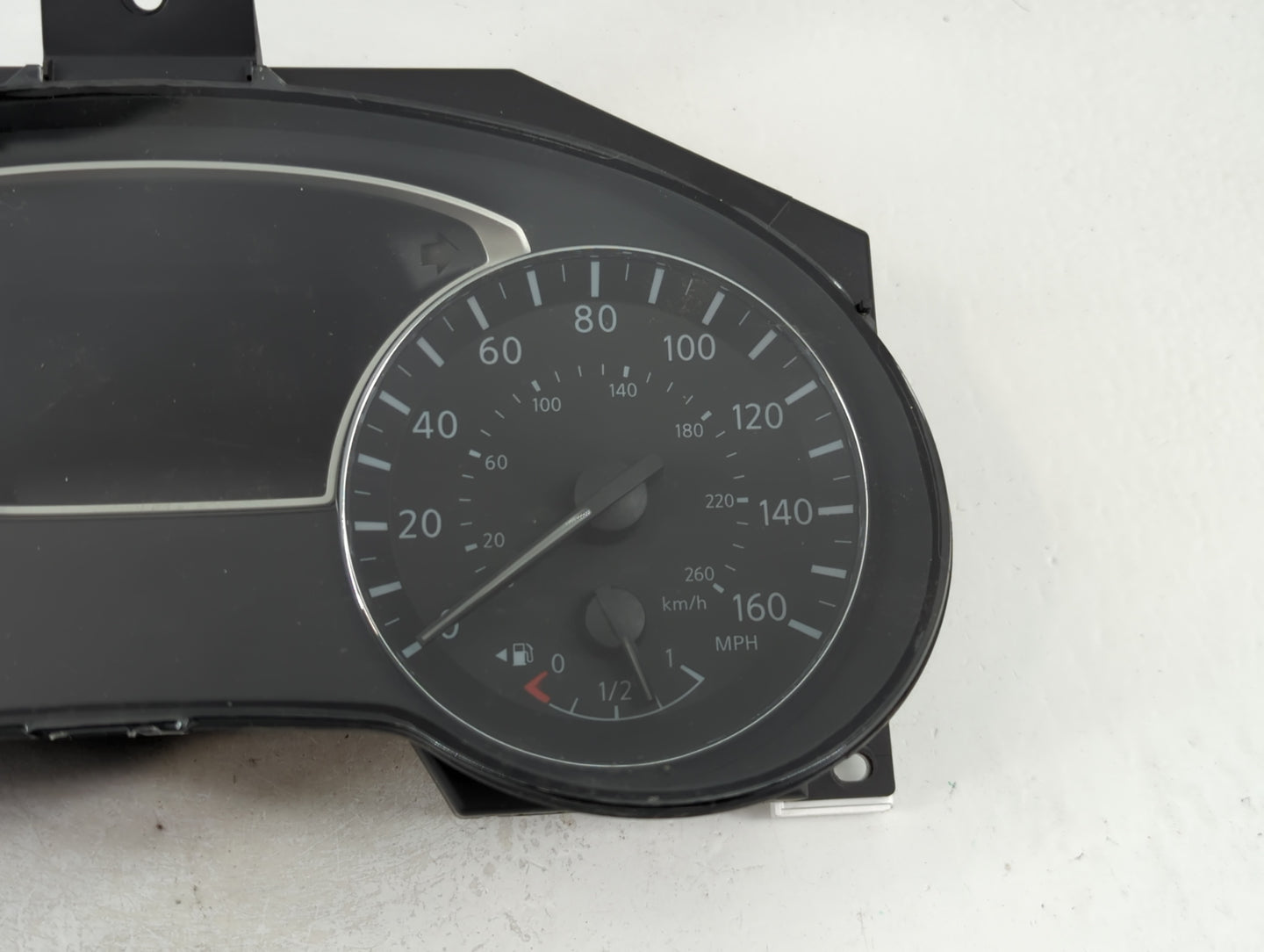 2018-2020 Nissan Pathfinder Instrument Cluster Speedometer Gauges P/N:24810 9PM0A-K1 Fits Fits 2018 2019 2020 OEM Used Auto 