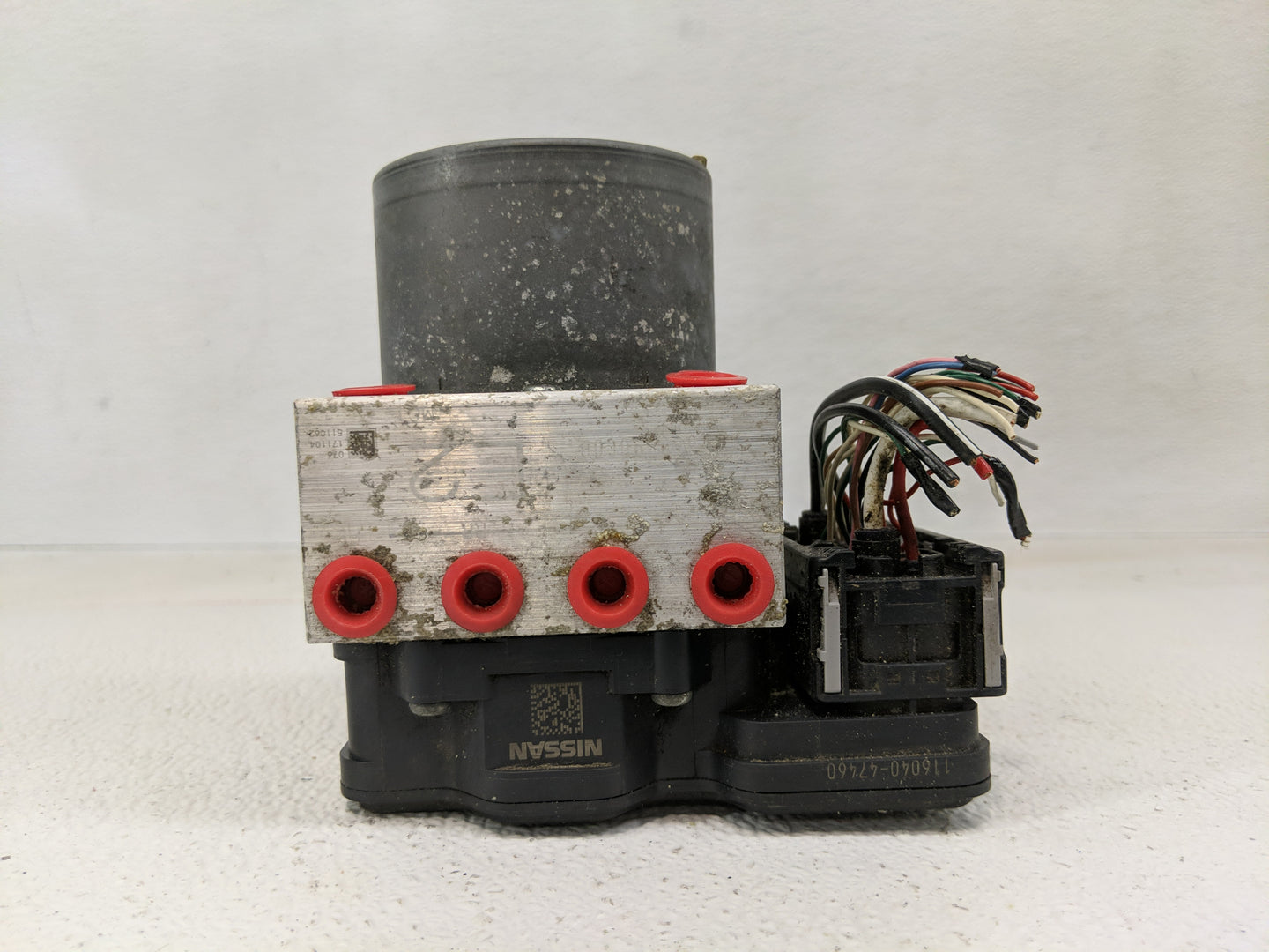 2018-2020 Nissan Pathfinder ABS Pump Control Module Replacement P/N:116040-47460 Fits Fits 2018 2019 2020 OEM Used Auto Part