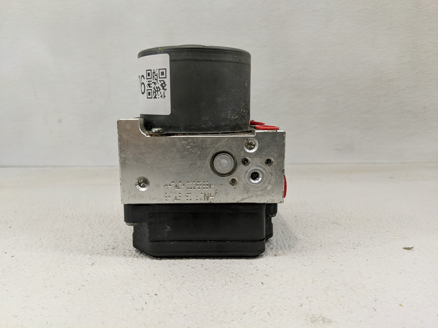 2018-2020 Nissan Pathfinder ABS Pump Control Module Replacement P/N:116040-47460 Fits Fits 2018 2019 2020 OEM Used Auto Part