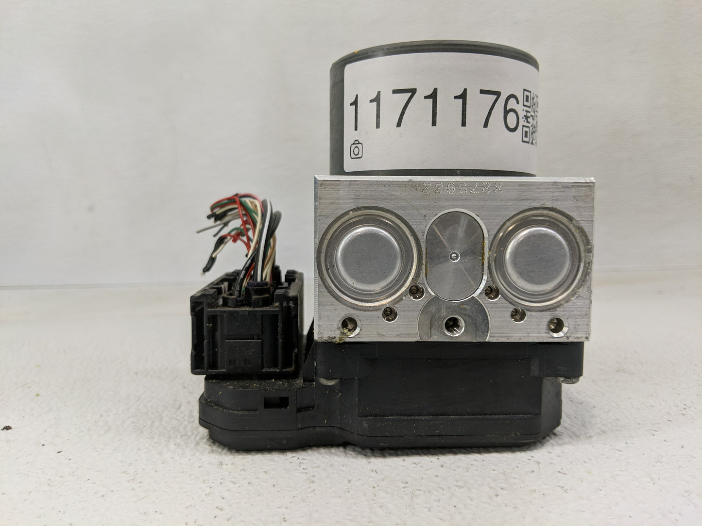 2018-2020 Nissan Pathfinder ABS Pump Control Module Replacement P/N:116040-47460 Fits Fits 2018 2019 2020 OEM Used Auto Part