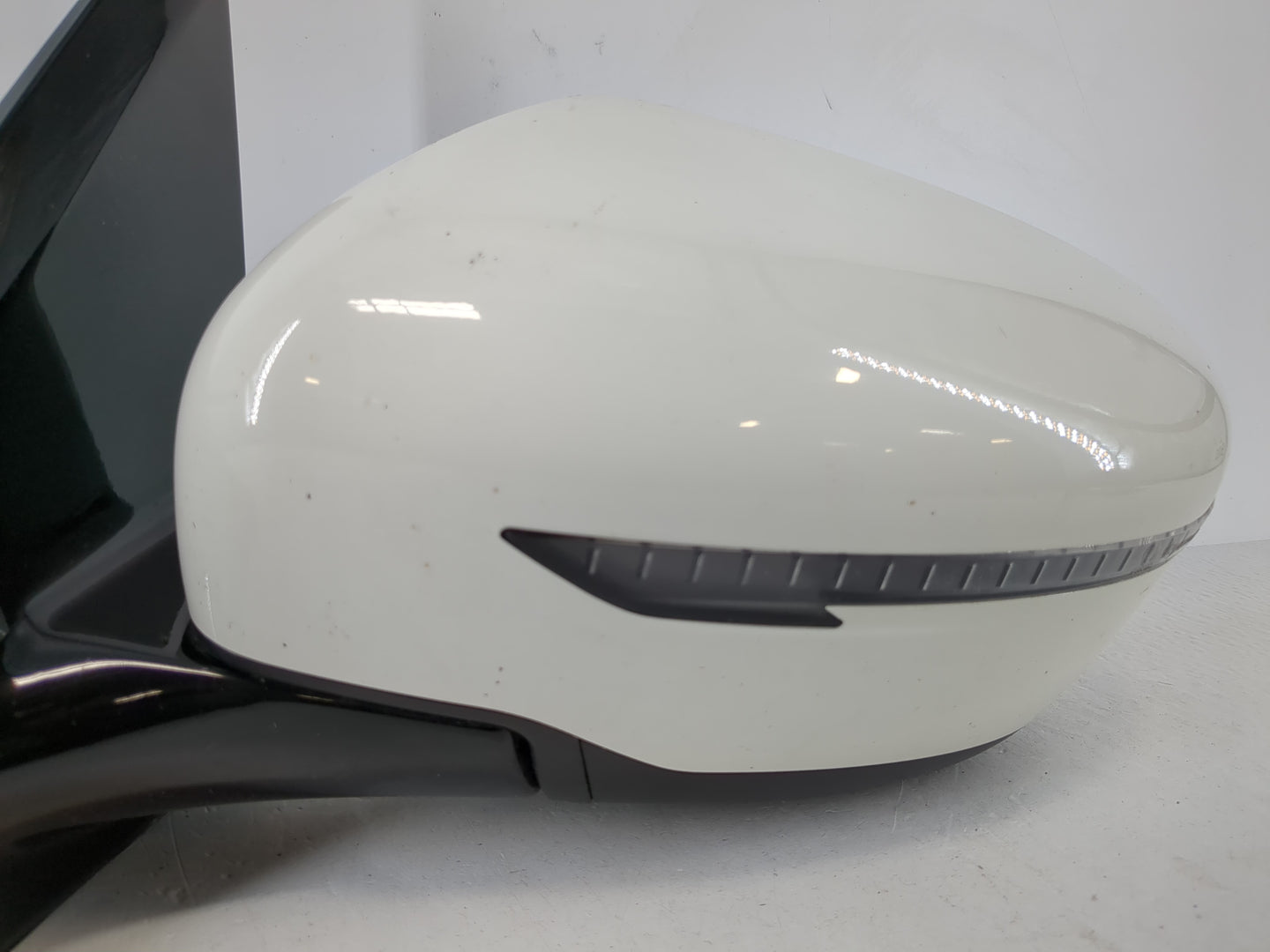 2018-2020 Nissan Pathfinder Side Mirror Replacement Driver Left View Door Mirror P/N:96302 9PJ9A Fits Fits 2018 2019 2020 OE