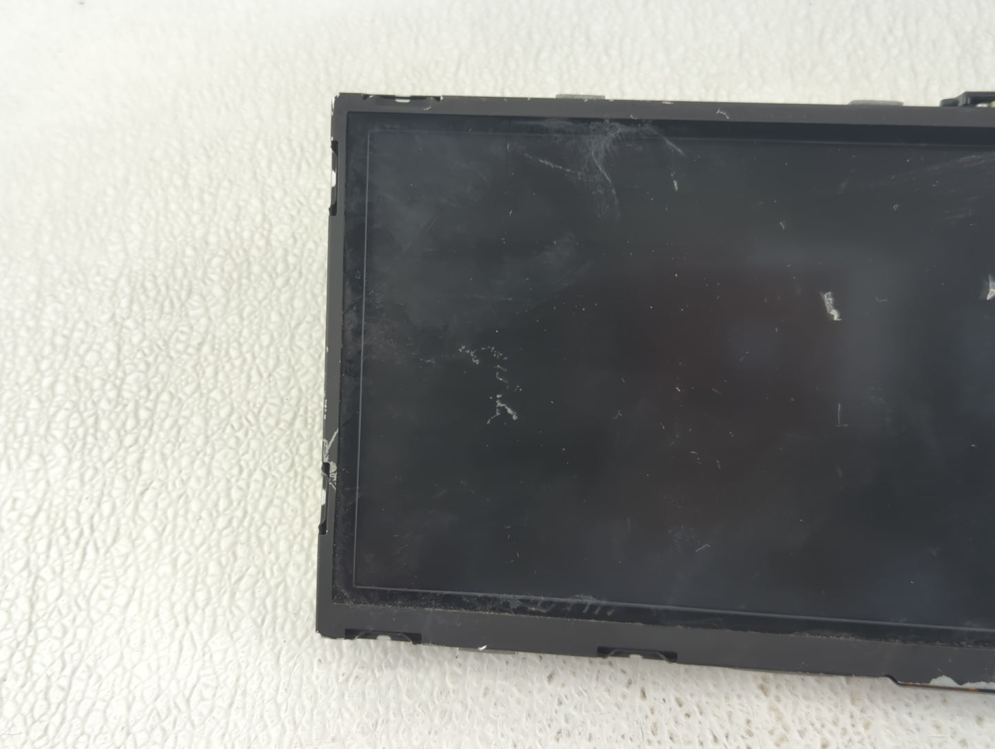 2019-2020 Nissan Pathfinder Information Display Screen - Oemusedautoparts1.com