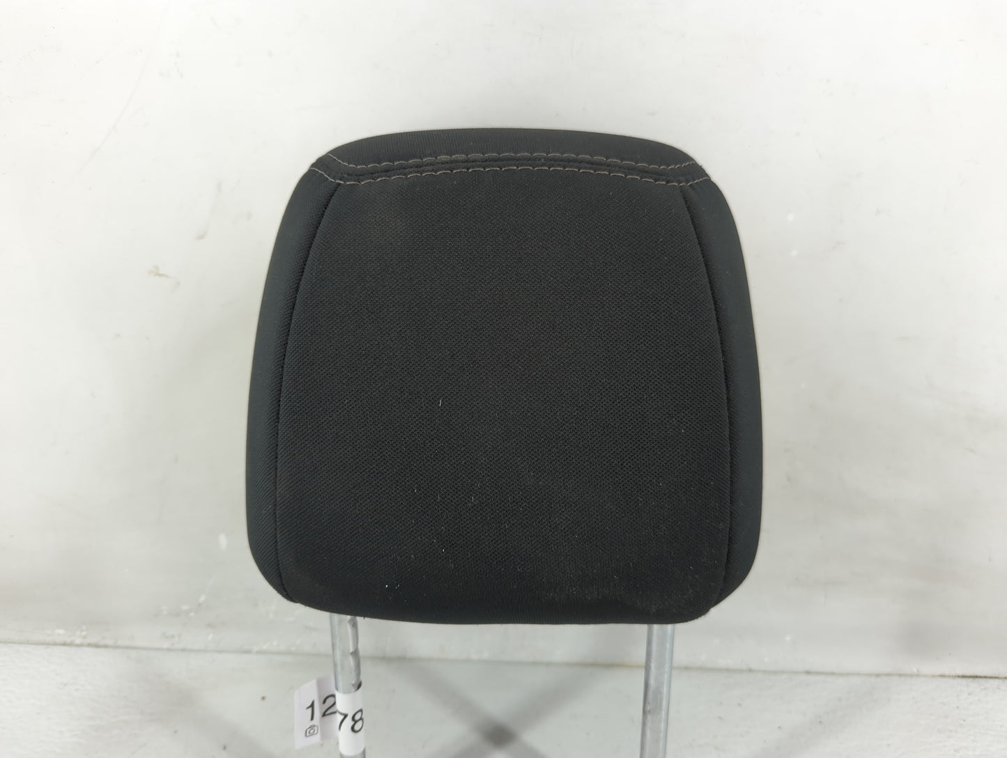 2019 Nissan Pathfinder Headrest Head Rest Front Driver Passenger Seat Fits OEM Used Auto Parts - Oemusedautoparts1.com