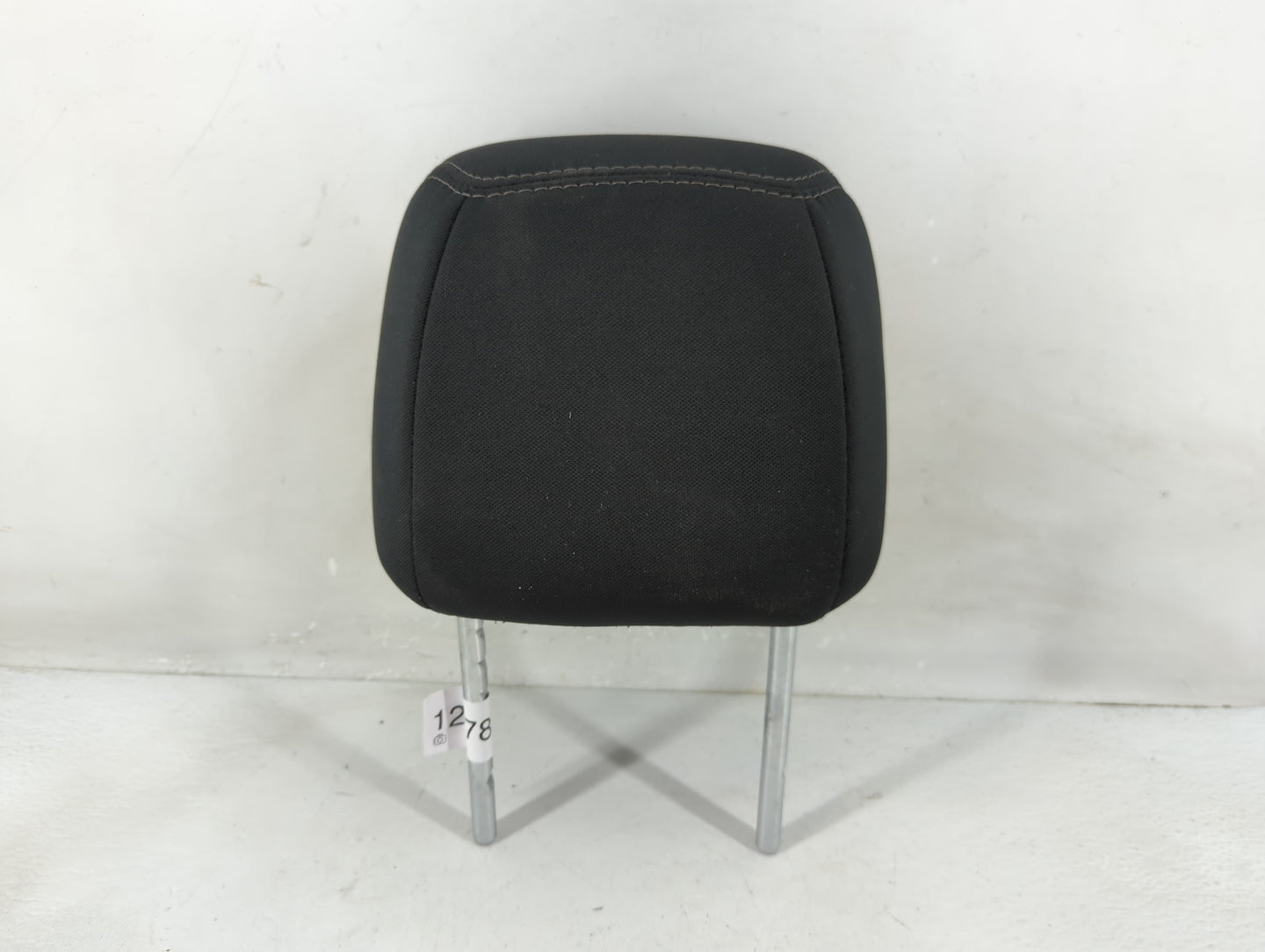 2019 Nissan Pathfinder Headrest Head Rest Front Driver Passenger Seat Fits OEM Used Auto Parts - Oemusedautoparts1.com