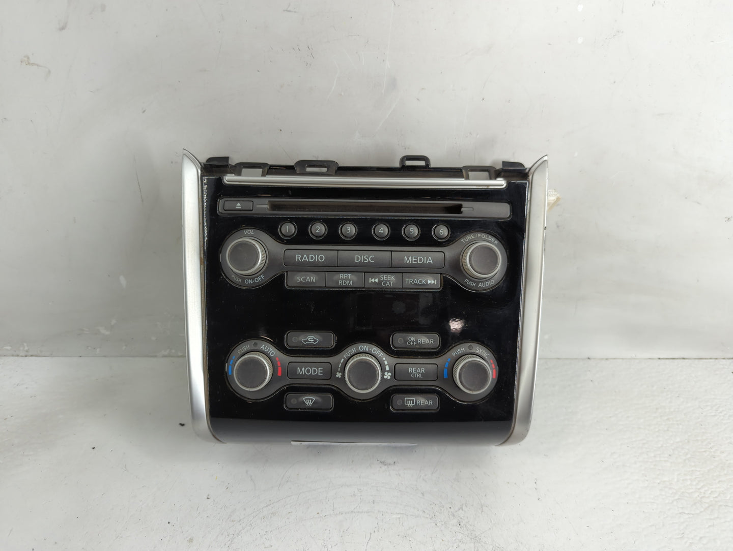 2018-2020 Nissan Pathfinder Radio Control Panel - Oemusedautoparts1.com