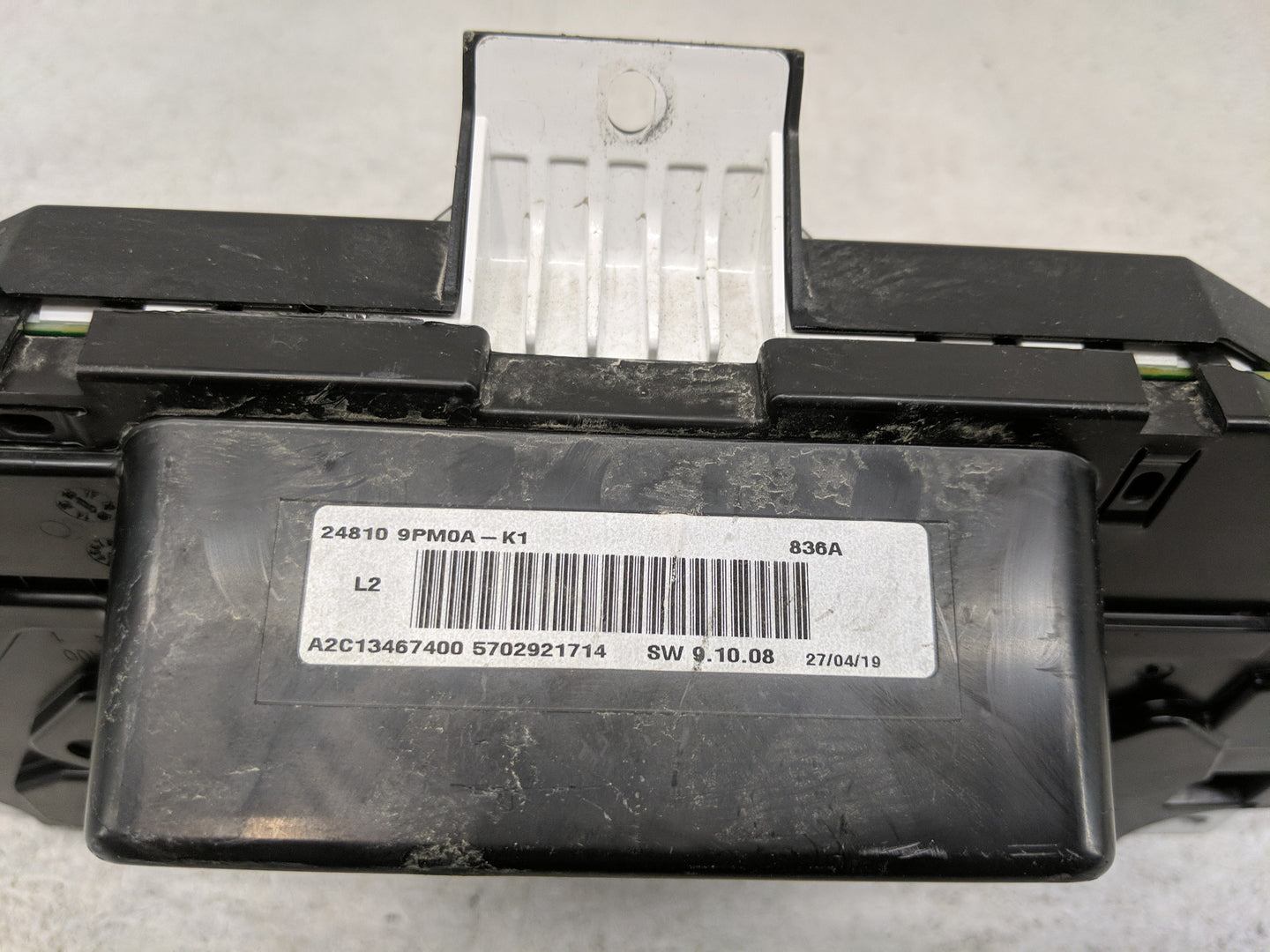 2018-2020 Nissan Pathfinder Instrument Cluster Speedometer Gauges P/N:24810 9PM0A-K1 Fits Fits 2018 2019 2020 OEM Used Auto 