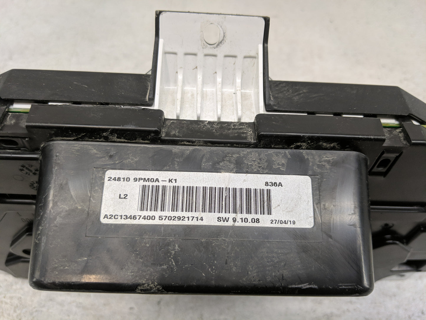 2018-2020 Nissan Pathfinder Instrument Cluster Speedometer Gauges P/N:24810 9PM0A-K1 Fits Fits 2018 2019 2020 OEM Used Auto 