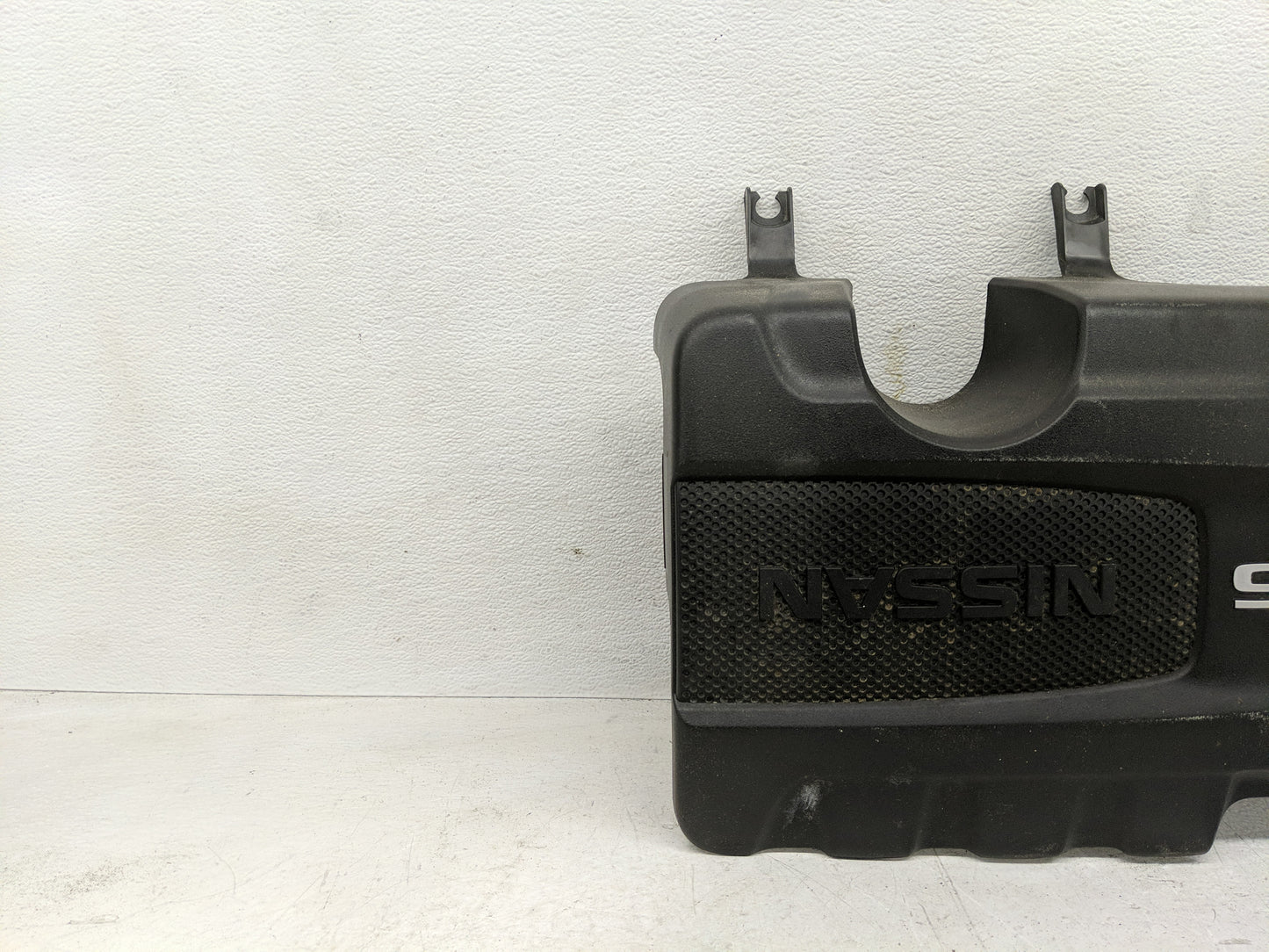 2019 Nissan Pathfinder Engine Cover - Oemusedautoparts1.com