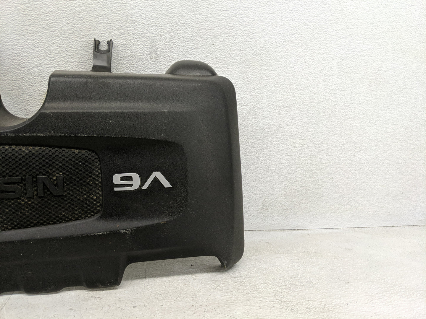 2019 Nissan Pathfinder Engine Cover - Oemusedautoparts1.com