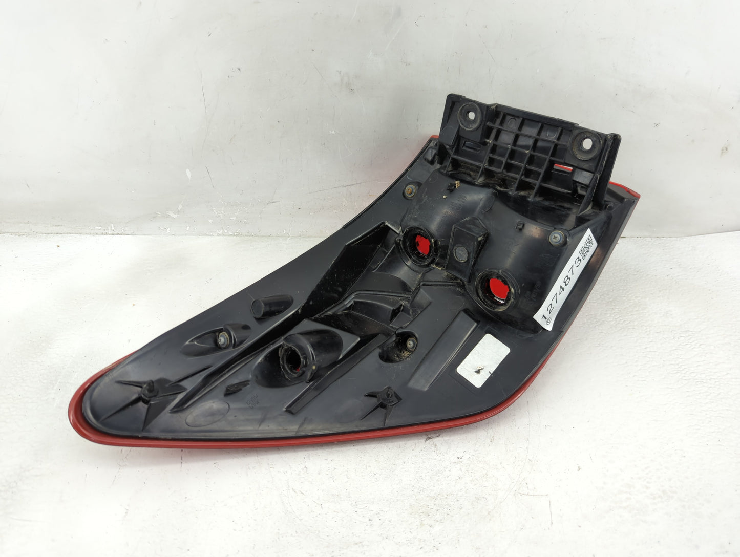 2017-2020 Nissan Pathfinder Tail Light Assembly Passenger Right OEM P/N:949 698 Fits Fits 2017 2018 2019 2020 OEM Used Auto 