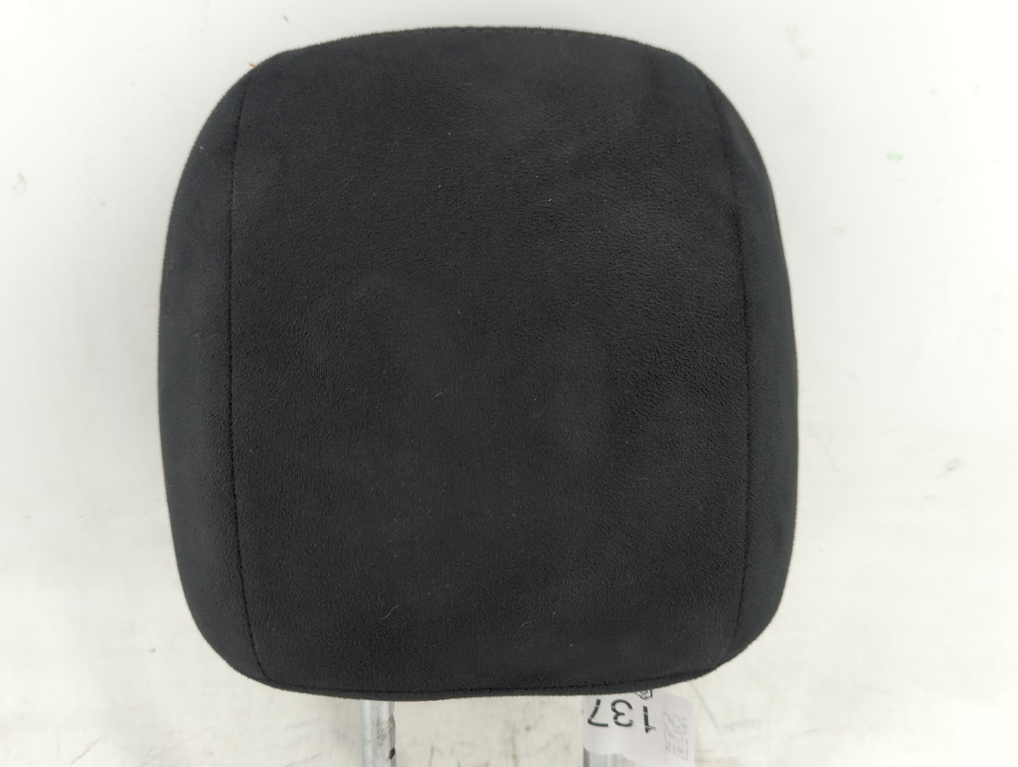 2017-2020 Nissan Pathfinder Headrest Head Rest Rear Seat Fits Fits 2017 2018 2019 2020 OEM Used Auto Parts - Oemusedautopart