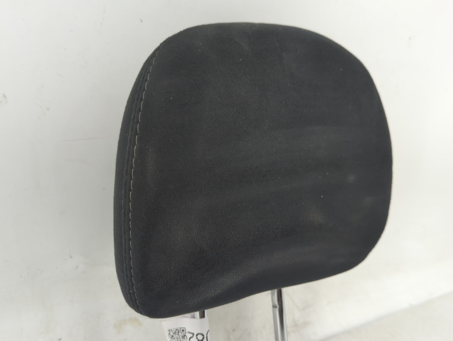 2017-2020 Nissan Pathfinder Headrest Head Rest Rear Seat Fits Fits 2017 2018 2019 2020 OEM Used Auto Parts - Oemusedautopart