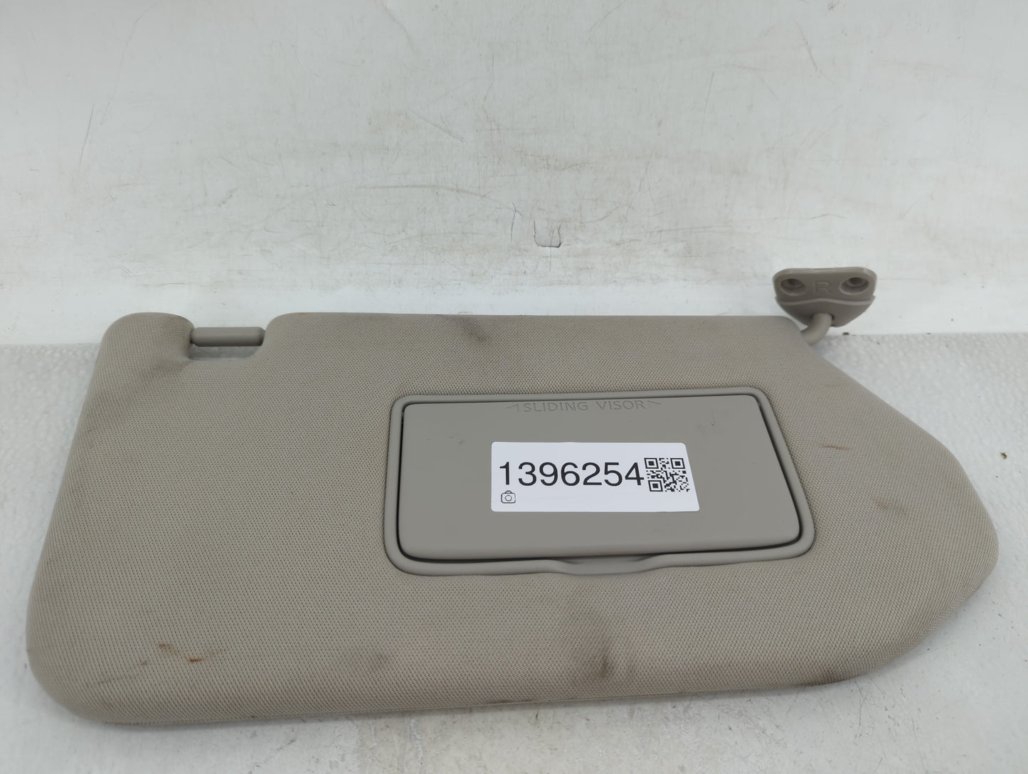 2019-2020 Nissan Pathfinder Sun Visor Shade Replacement Passenger Right Mirror Fits Fits 2019 2020 OEM Used Auto Parts - Oem