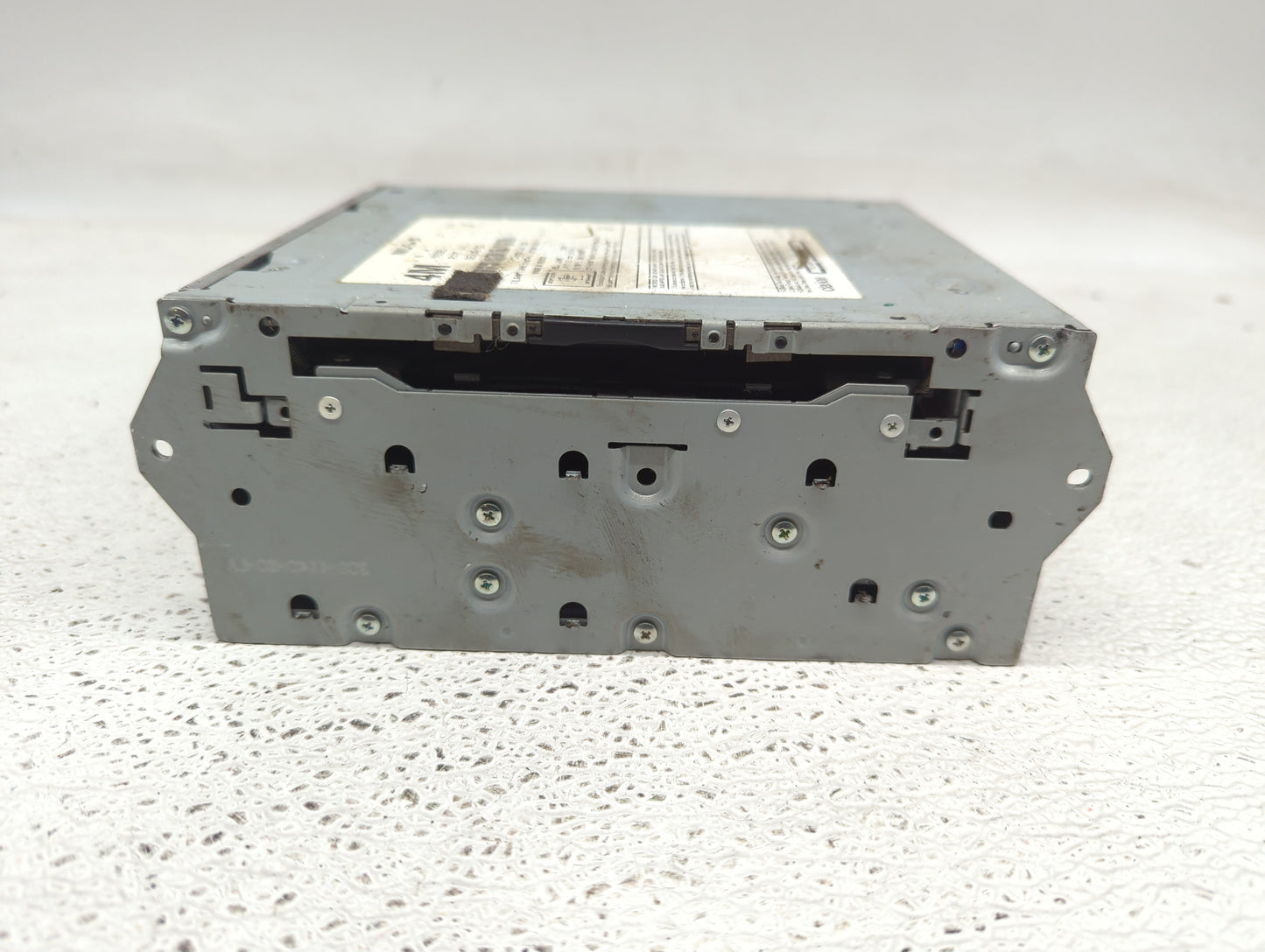 2017-2020 Nissan Pathfinder Radio AM FM Cd Player Receiver Replacement Fits Fits 2017 2018 2019 2020 OEM Used Auto Parts - O