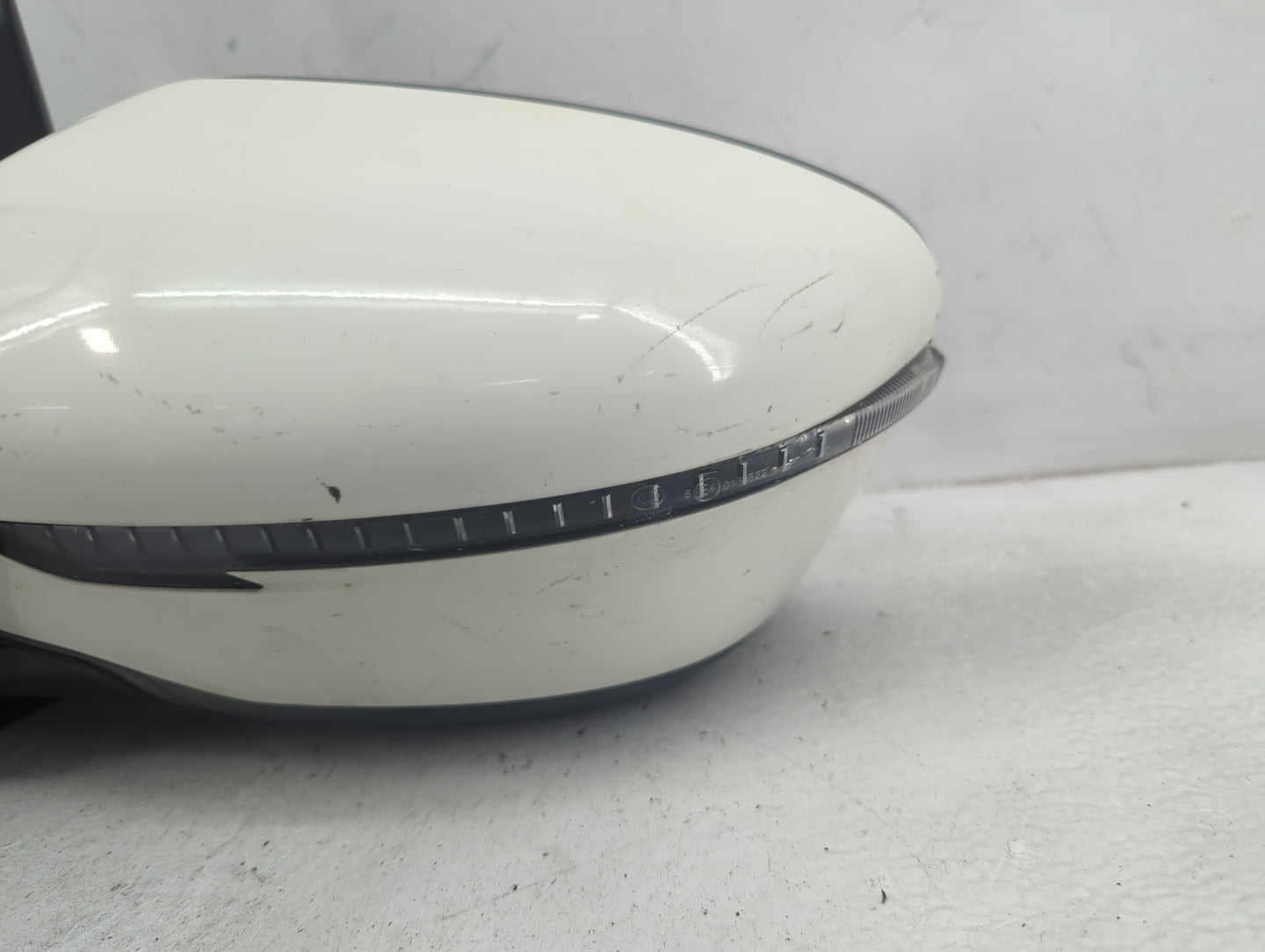2018-2020 Nissan Pathfinder Driver Side View Mirror - Left Door Mirror OEM Used - Oemusedautoparts1.com
