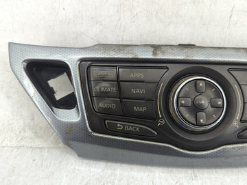 2018-2020 Nissan Pathfinder Radio Control Panel