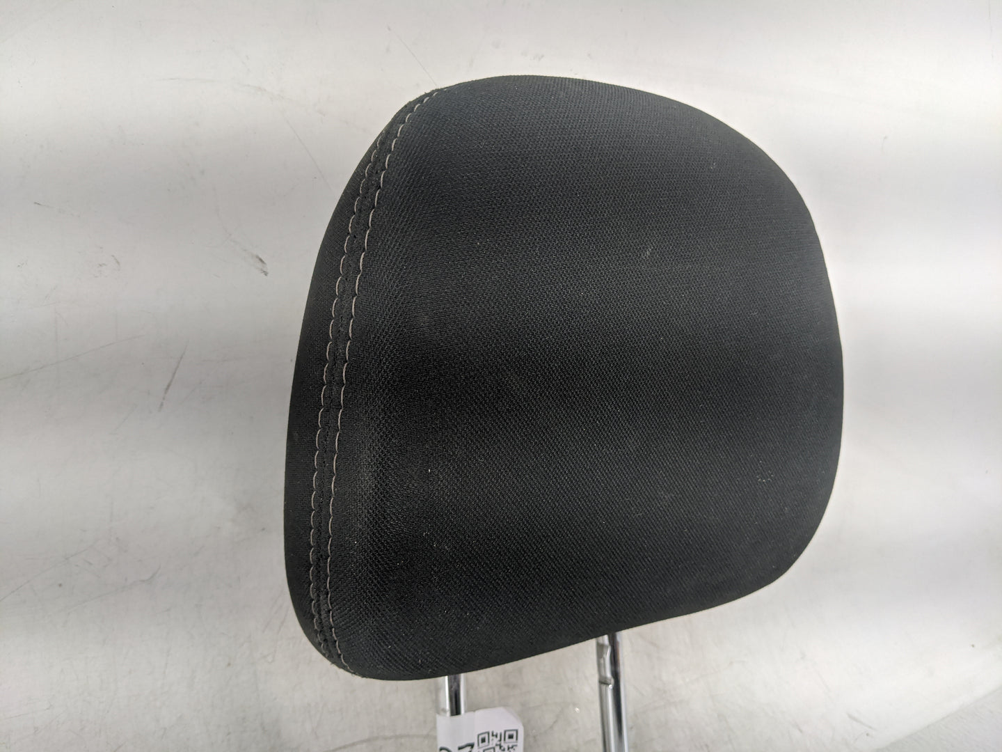 2019 Nissan Pathfinder Headrest Head Rest Rear Seat Fits OEM Used Auto Parts - Oemusedautoparts1.com
