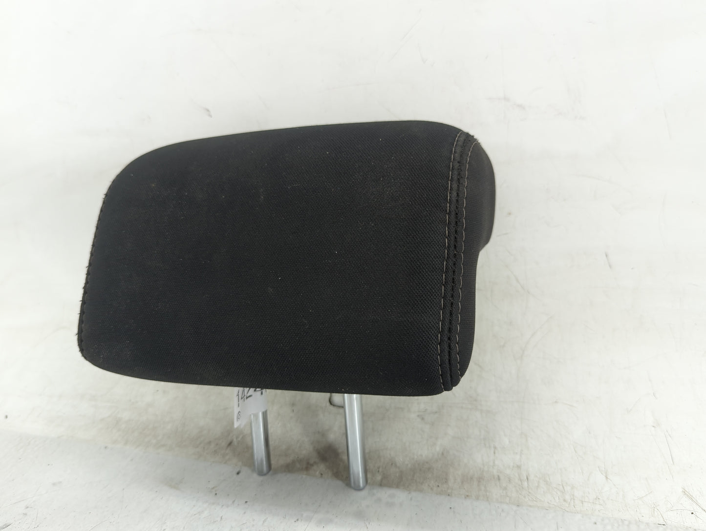 2019 Nissan Pathfinder Headrest Head Rest Front Driver Seat Black - Oemusedautoparts1.com