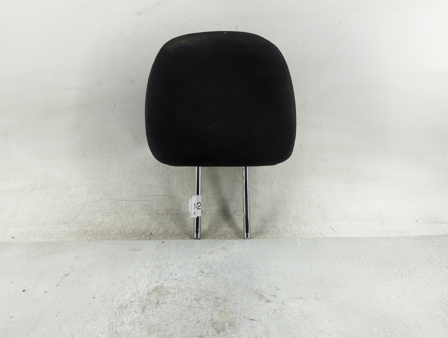 2017-2020 Nissan Pathfinder Headrest Head Rest Rear Seat Fits Fits 2017 2018 2019 2020 OEM Used Auto Parts - Oemusedautopart