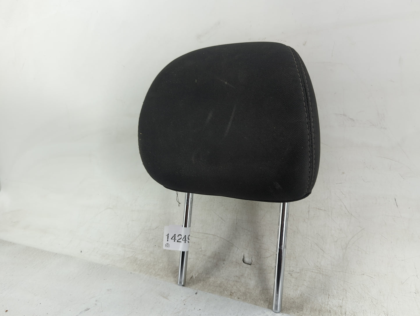 2019 Nissan Pathfinder Headrest Head Rest Front Driver Seat Black - Oemusedautoparts1.com
