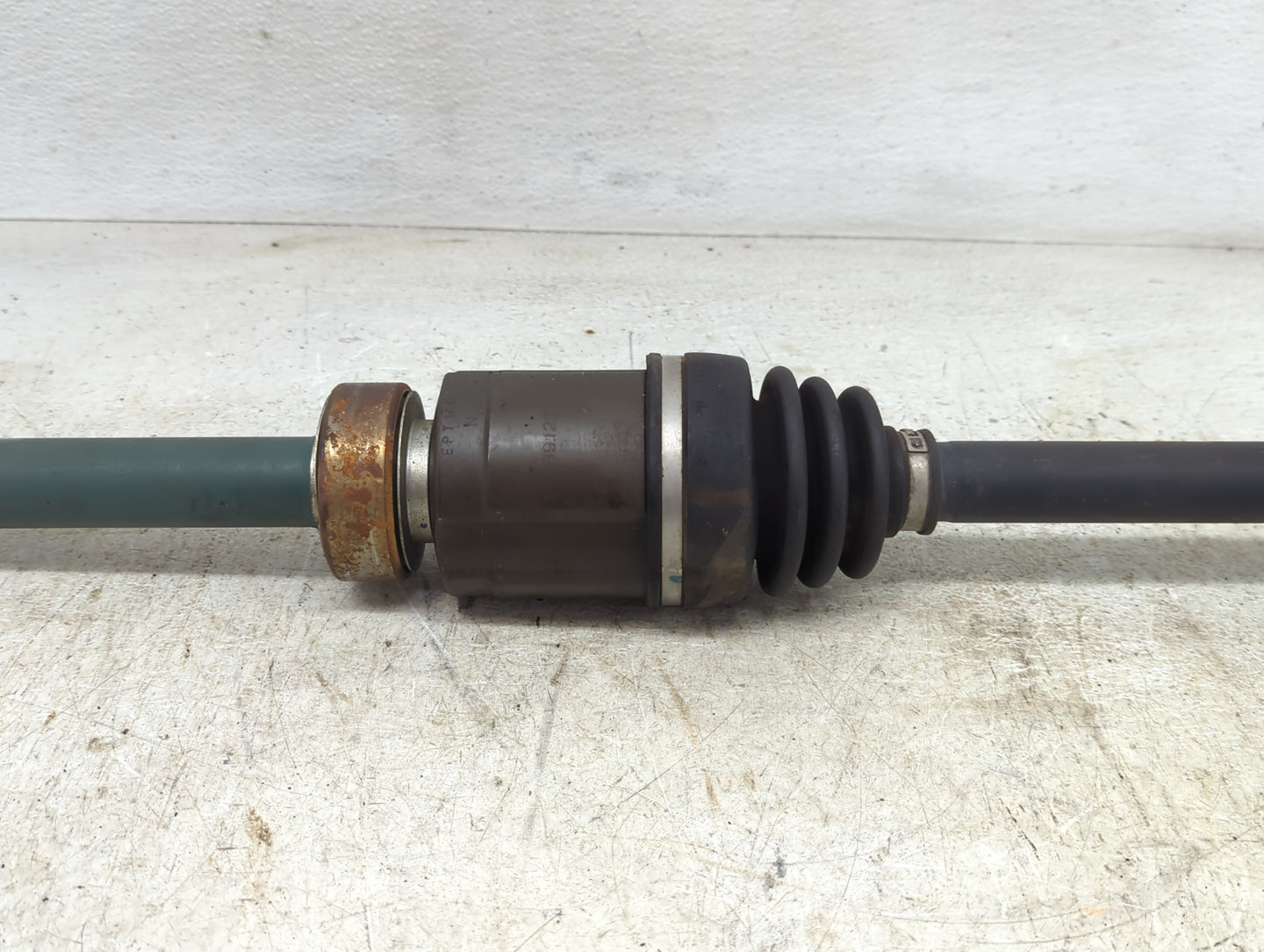 2019 Nissan Pathfinder Axle Shaft Front Driver Cv C/v - Oemusedautoparts1.com
