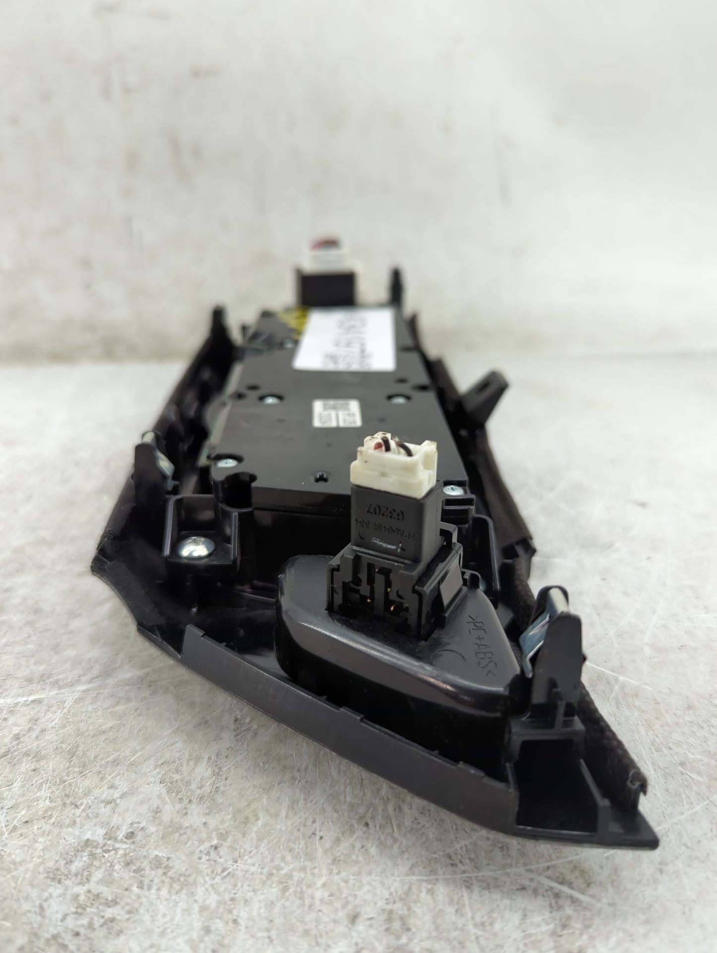 2018-2020 Nissan Pathfinder Radio Control Panel - Oemusedautoparts1.com