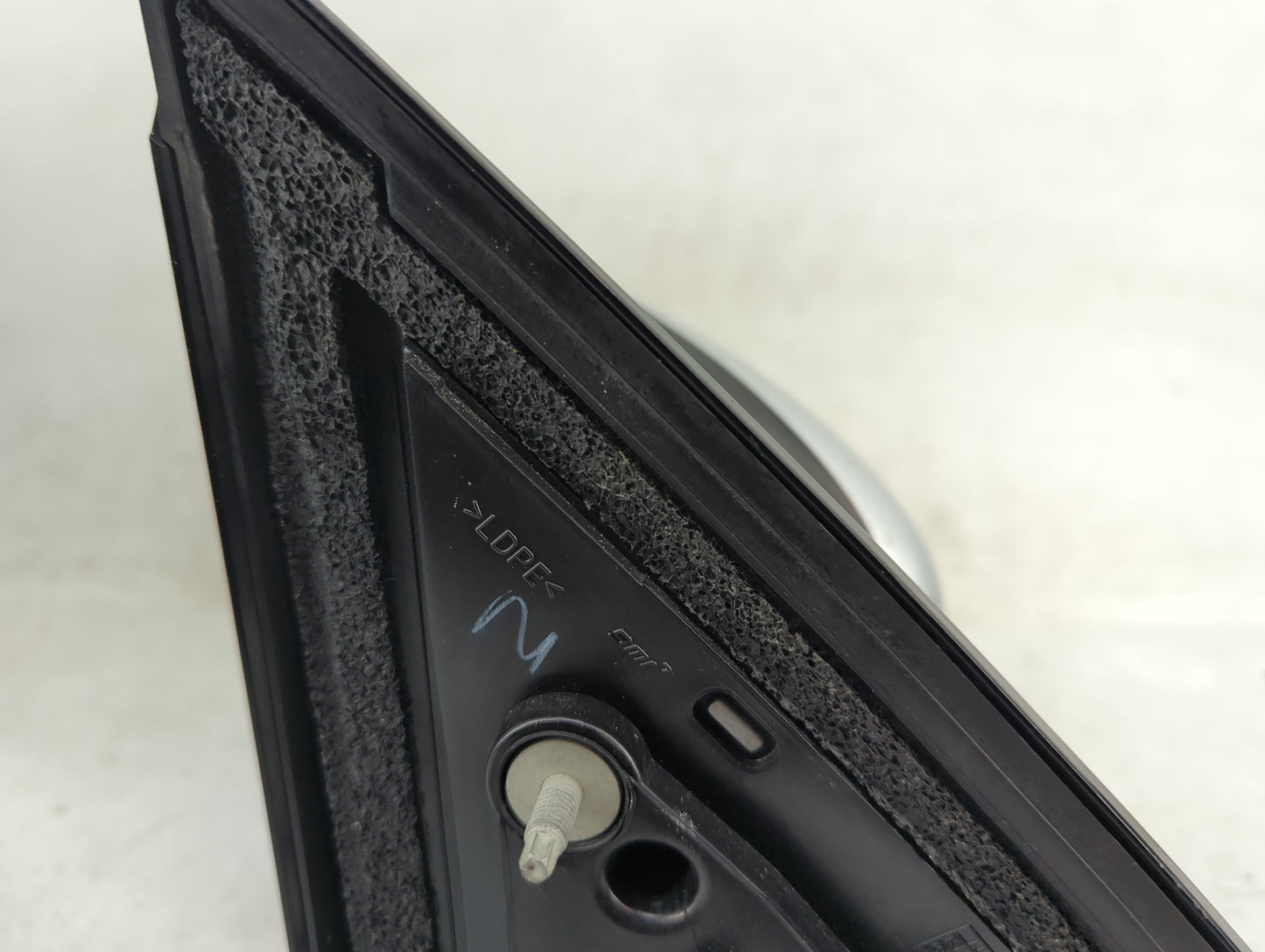 2018-2020 Nissan Pathfinder Driver Side View Mirror - Left Door Mirror OEM Used - Oemusedautoparts1.com