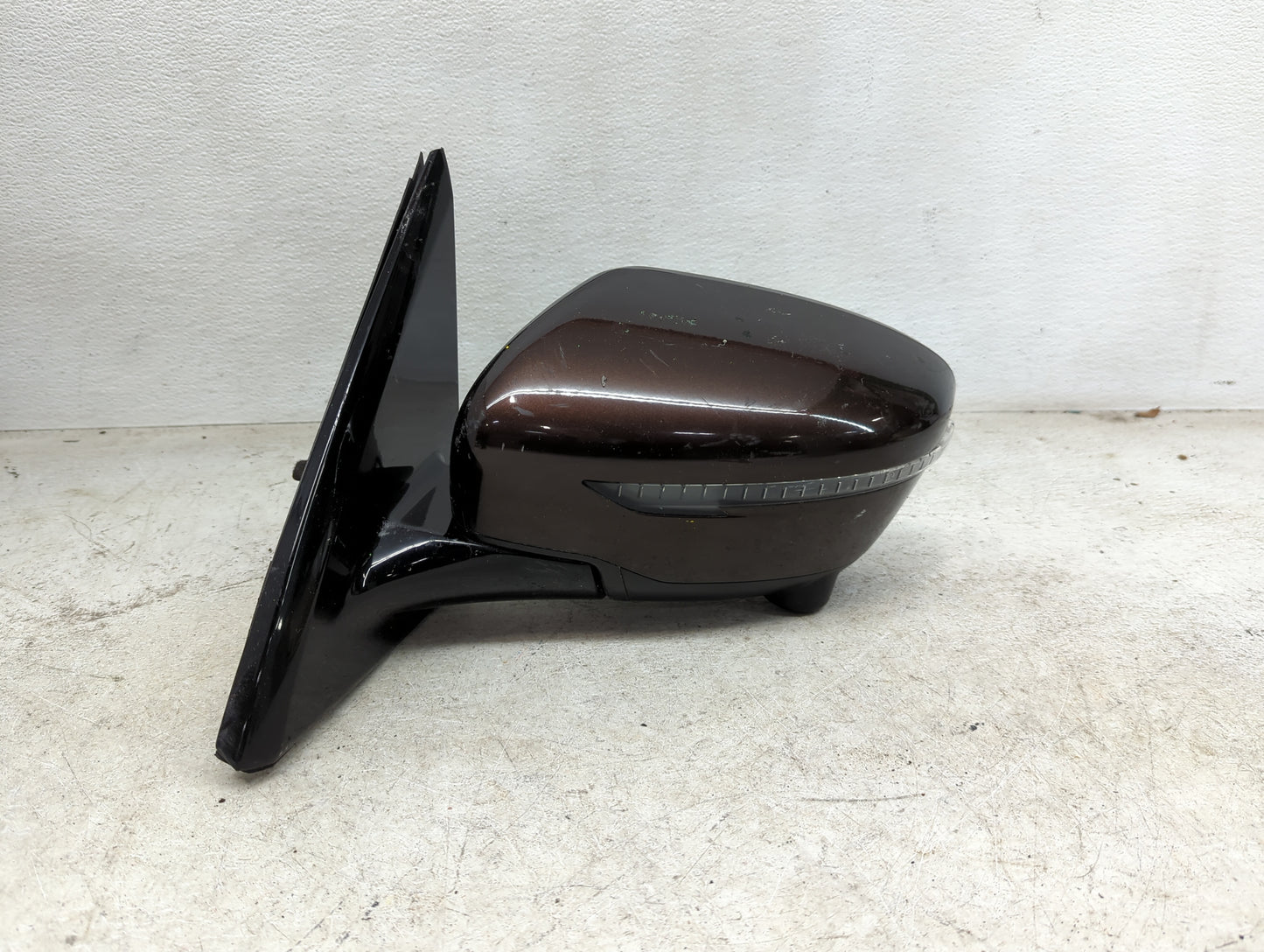 2018-2020 Nissan Pathfinder Driver Side View Mirror - Left Door Mirror OEM Used - Oemusedautoparts1.com