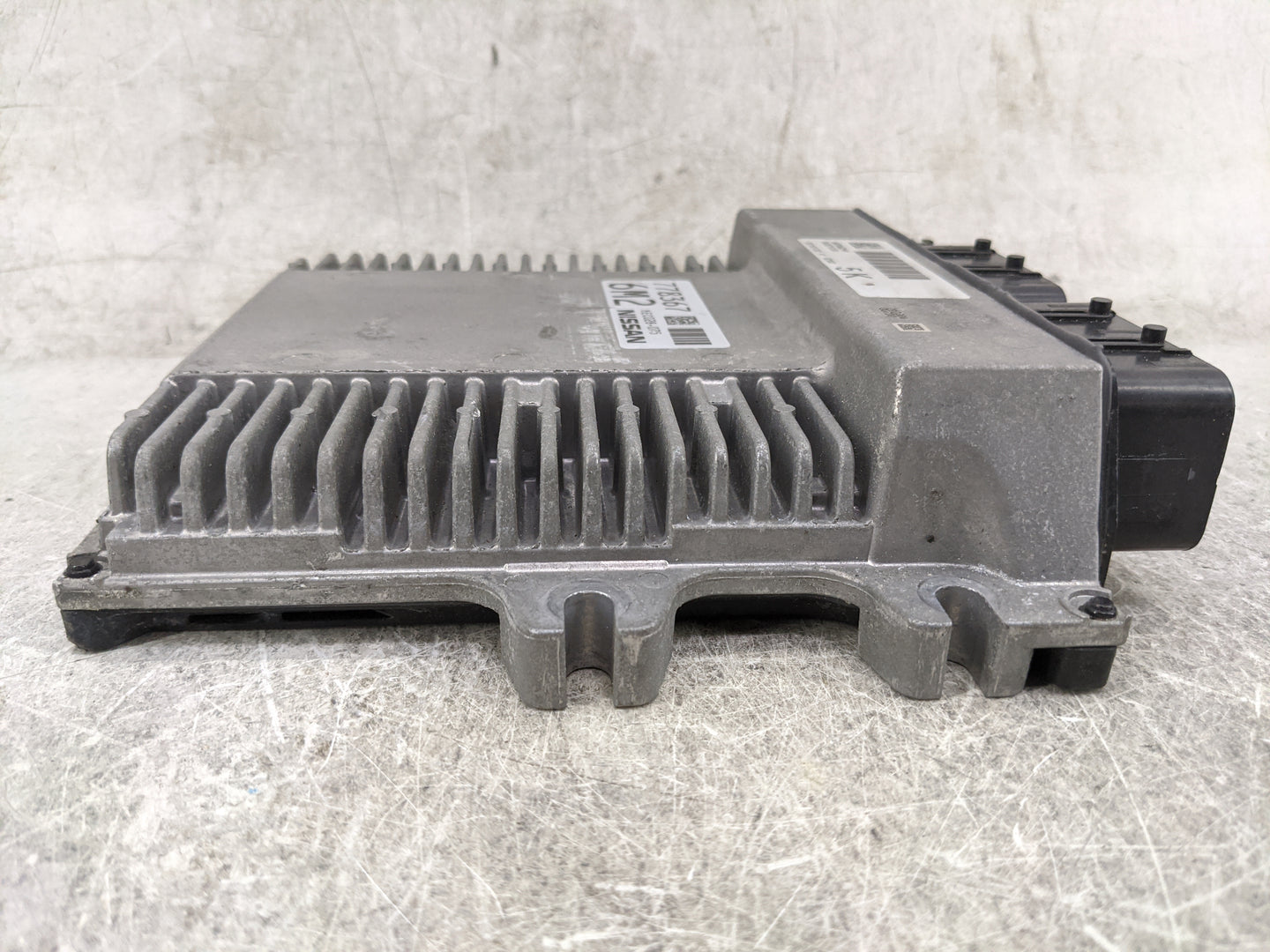 2018-2019 Nissan Pathfinder PCM Engine Control Computer ECU ECM PCU OEM P/N:MEC028-075 BE0403-300 Fits Fits 2018 2019 2020 O