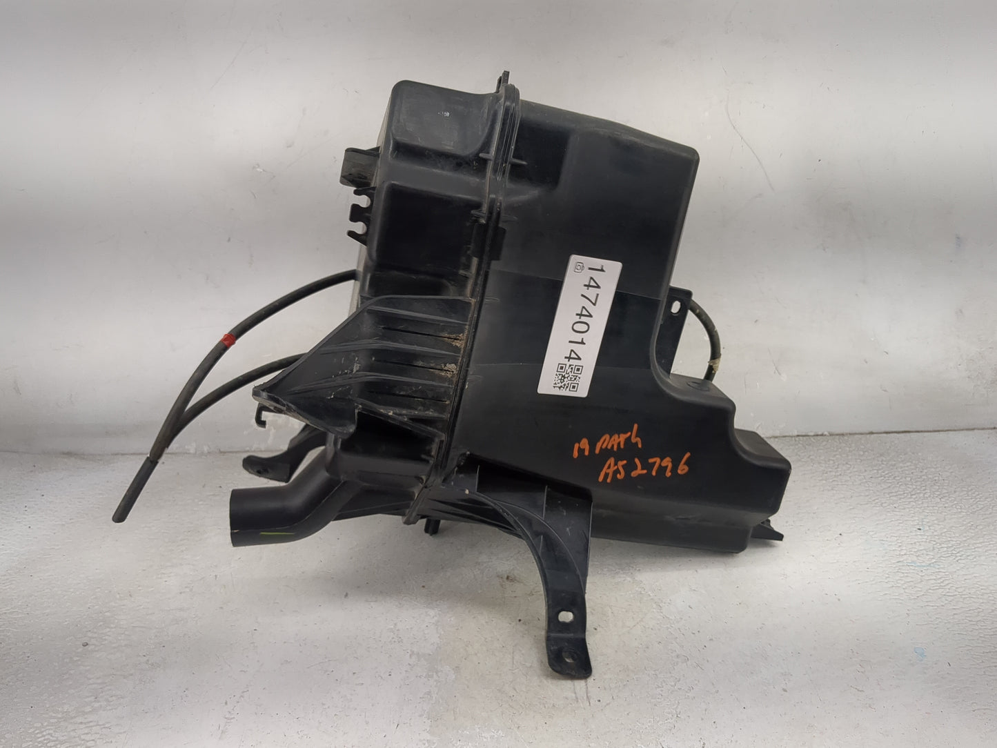 2013-2020 Nissan Pathfinder Windshield Washer Fluid Reservoir Bottle Oem 1474014 - Oemusedautoparts1.com