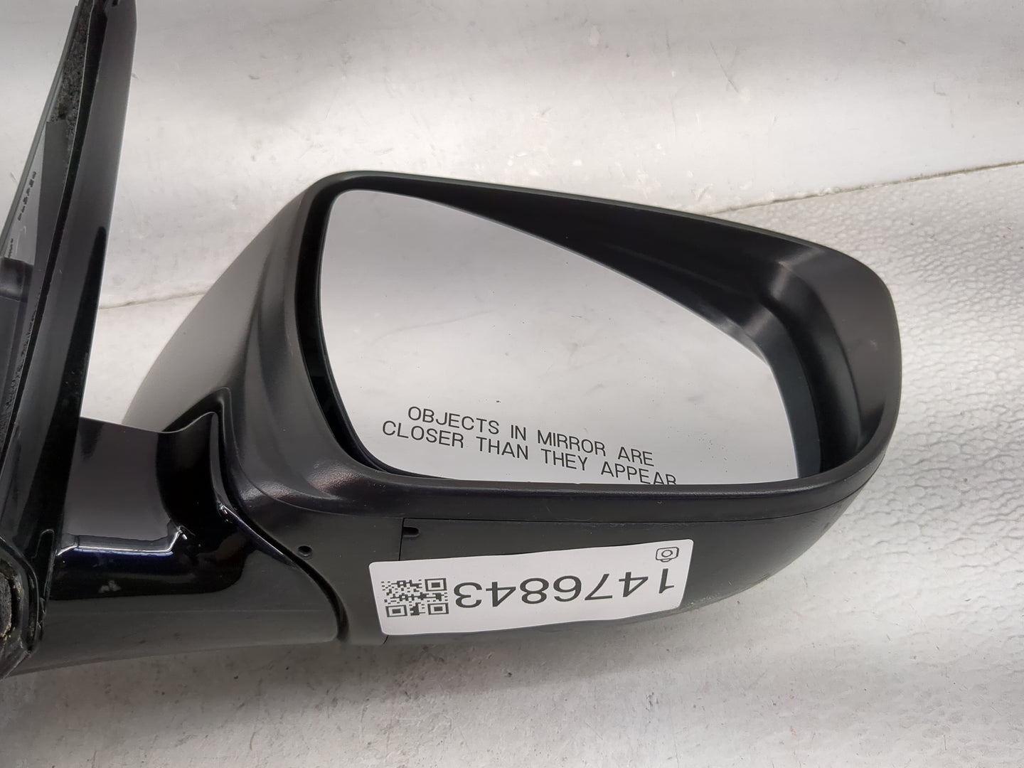 2018-2020 Nissan Pathfinder Passenger Side View Mirror - Right Door Mirror OEM Used - Oemusedautoparts1.com