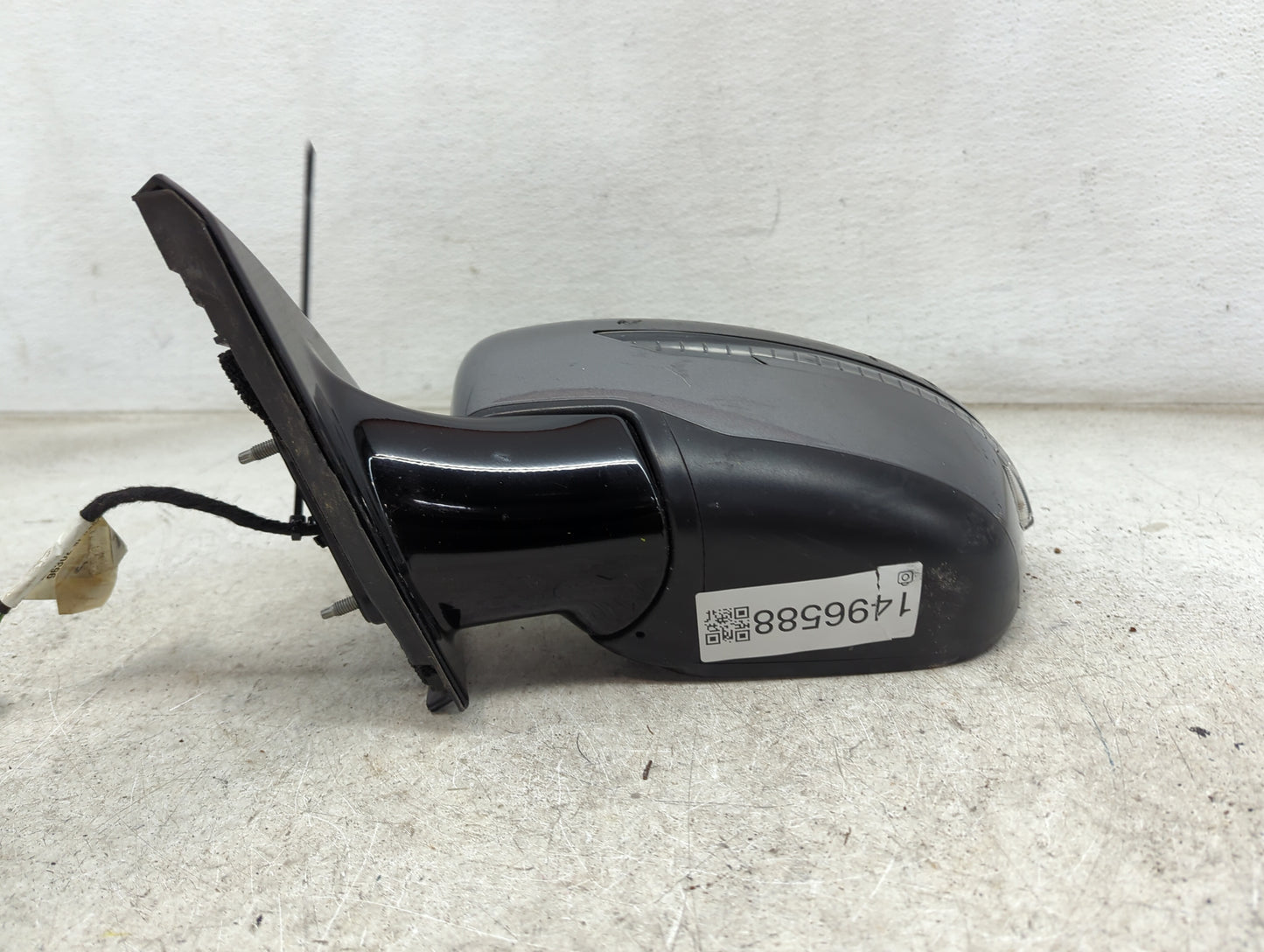 2018-2020 Nissan Pathfinder Driver Side View Mirror - Left Door Mirror OEM Used - Oemusedautoparts1.com