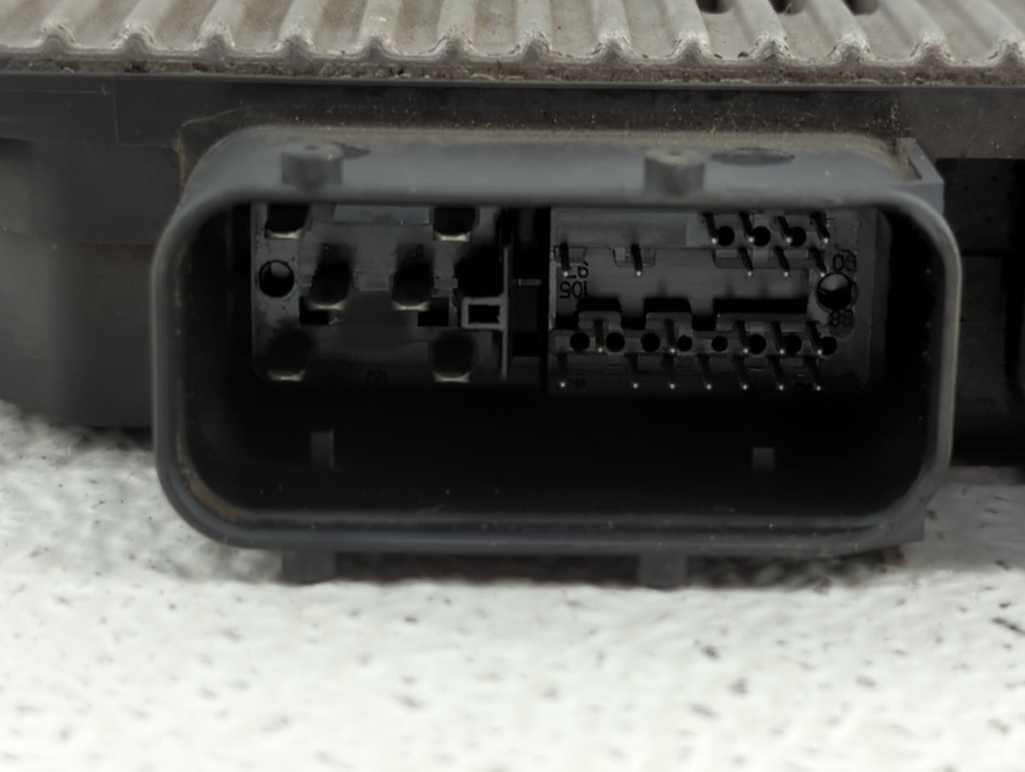 2018 Nissan Pathfinder PCM Engine Control Computer ECU ECM PCU OEM P/N:23750 9PJ1A 237F0 9PJ0A Fits OEM Used Auto Parts - Oe