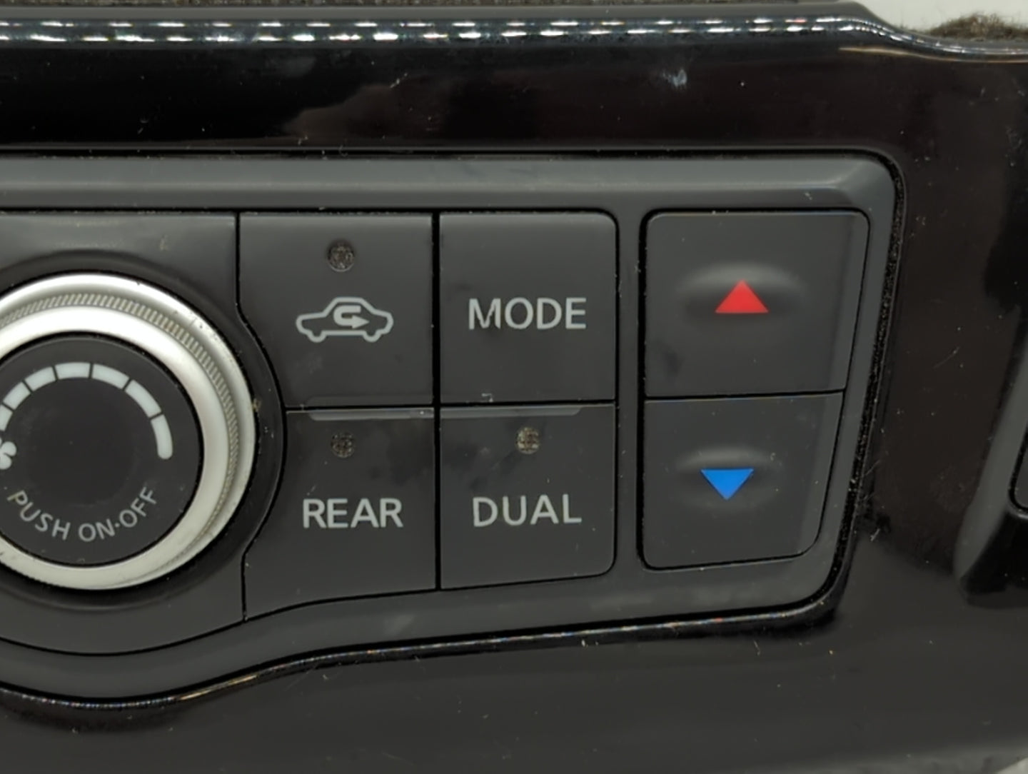 2013-2016 Nissan Pathfinder Climate Control Module Temperature AC/Heater Replacement P/N:9PR8A 210273 8PJ2A 210262 Fits OEM 