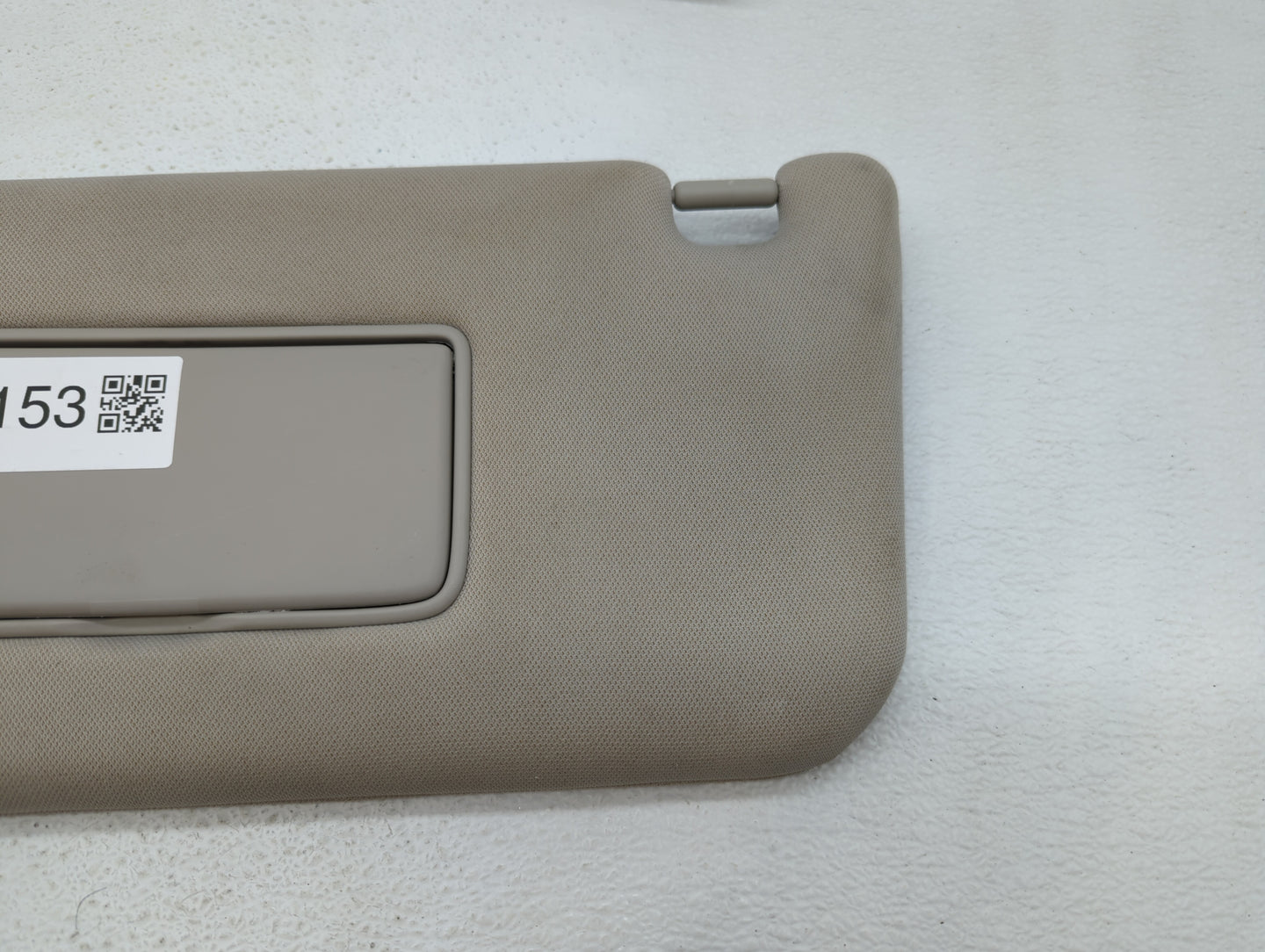 2019-2020 Nissan Pathfinder Sun Visor Shade Replacement Passenger Right Mirror Fits Fits 2019 2020 OEM Used Auto Parts - Oem